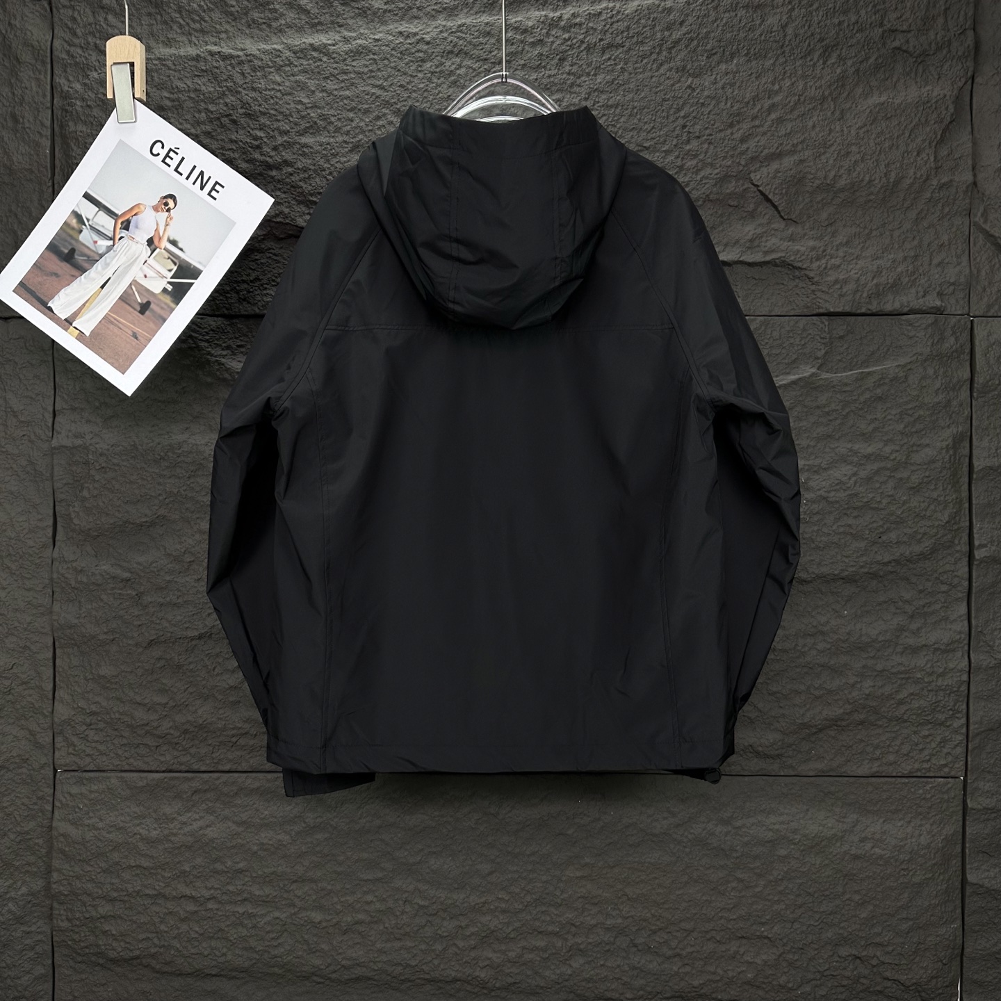 High-End Waterproof Hooded Zipper Jacket for Men and Women – 2025 Collection - 图片 2