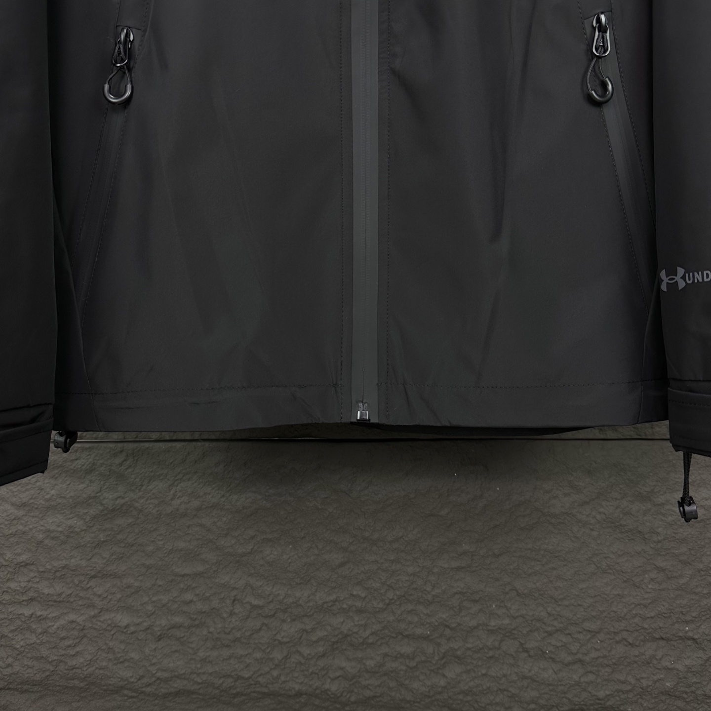 High-End Waterproof Hood Zipper Jacket 2025 with Reflecting Logo for Couples - 图片 6