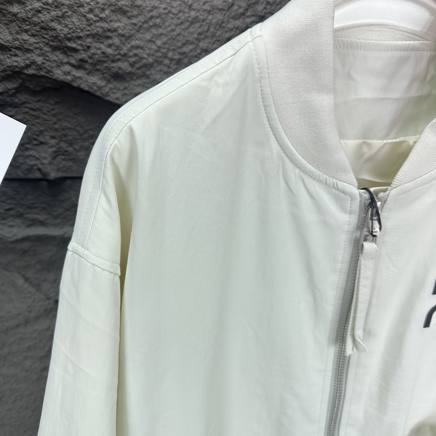 High-End Waterproof Couple Suit Jacket: MIU MIU2025, Polyester Fibre, Fashionable Design - 图片 5