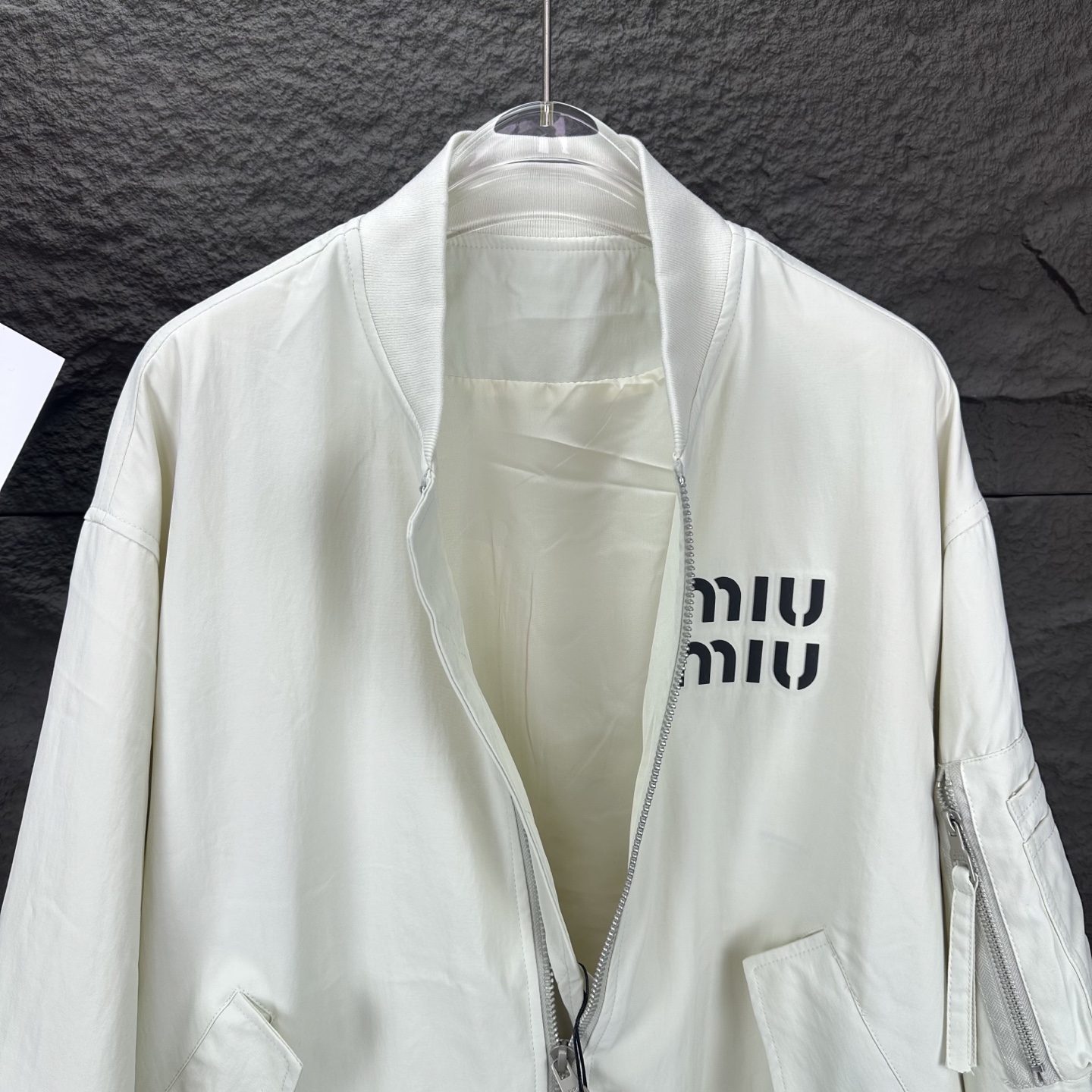 High-End Waterproof Couple Suit Jacket: MIU MIU2025, Polyester Fibre, Fashionable Design - 图片 8