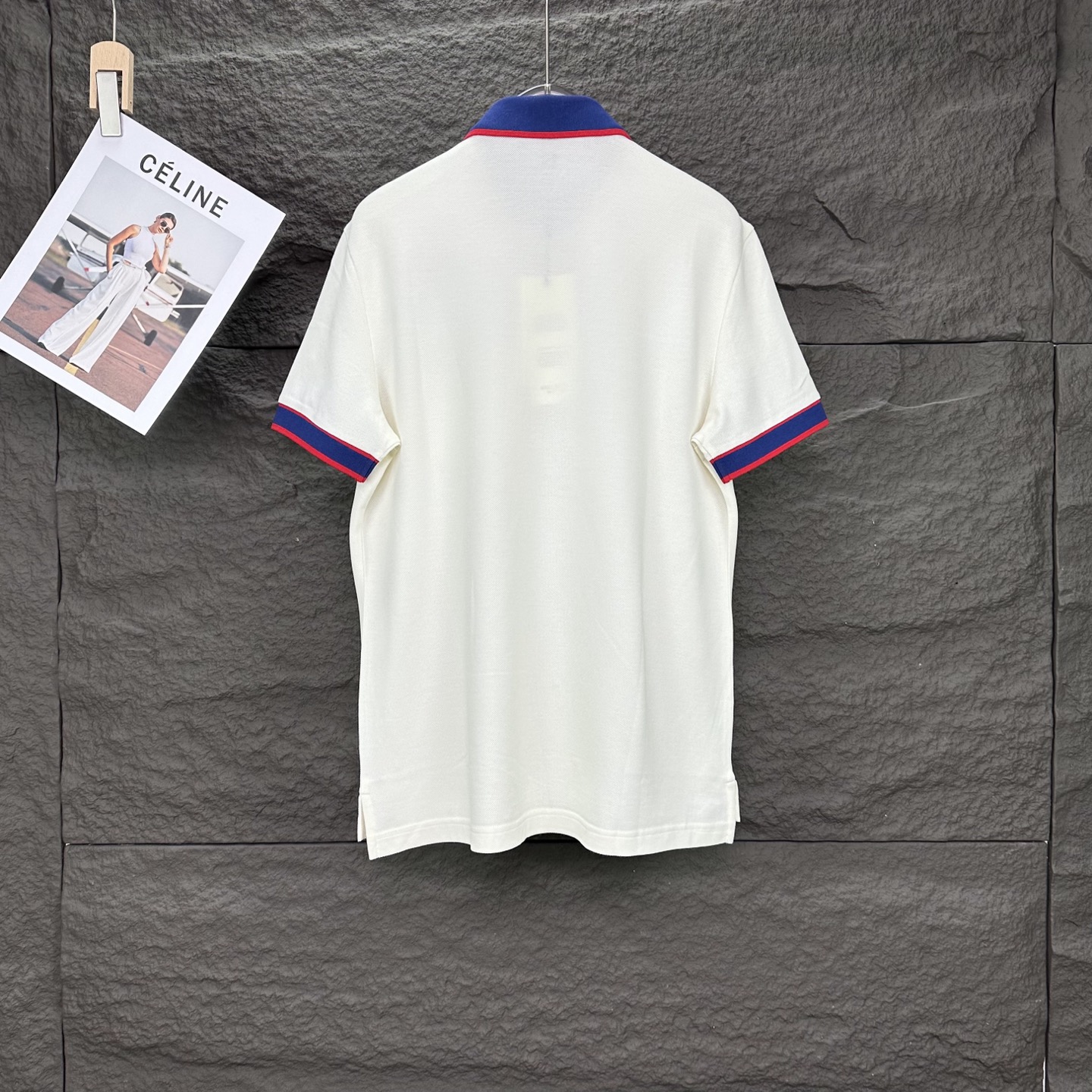 High-End Gucci 2025 New Bag Embroidered Short Sleeves: Fashionable Unisex Apparel - 图片 2
