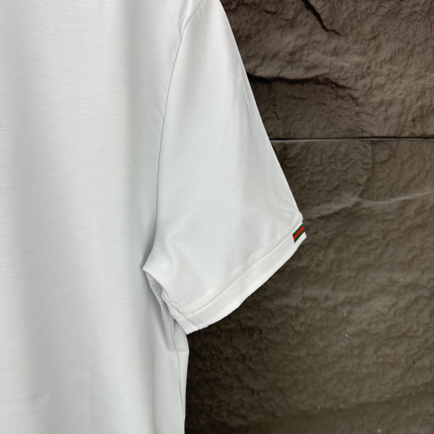 High-End 2025 Gucchi Chest Badge Shorts Polo: Premium Quality, Unisex Fashion - 图片 8