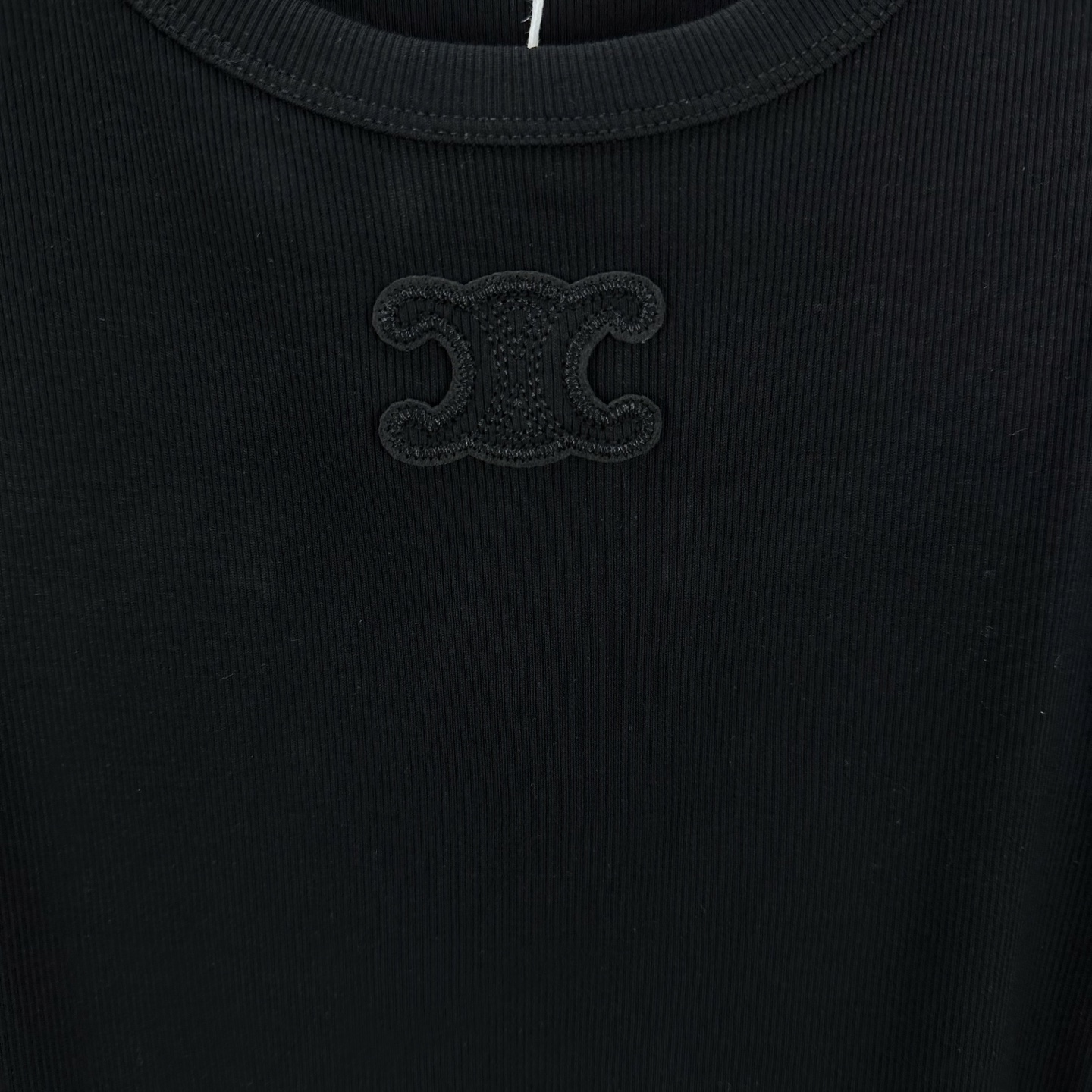 Céline 2025 Embroidery Vest: High-End Fabric, Digital Printing, High Quality. - 图片 5