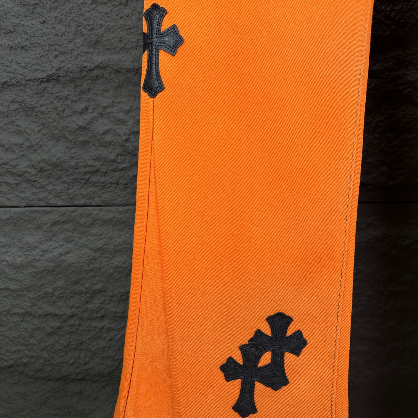 High-End 2025 Jeans: Top Quality, Unique Design, Water-Washed Styles, Orange Color. - 图片 9