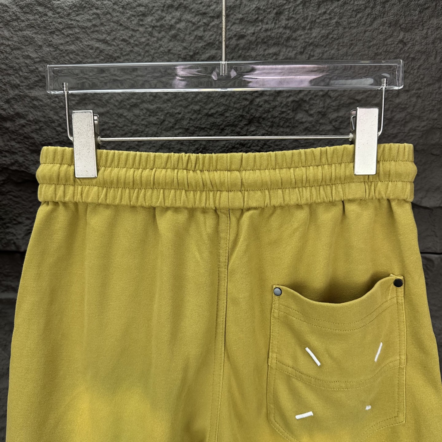 High-End Magella 2025 Digital Logo Couple Shorts: Premium Quality, Custom Fabric, Unisex Fit - 图片 9