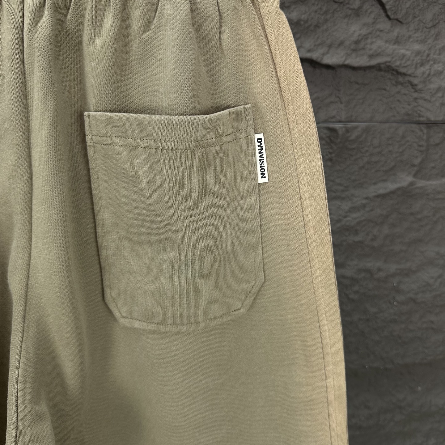 High-End 2025 Embroidered Logo Couple Shorts in Khaki, Sizes M-2XL - 图片 8