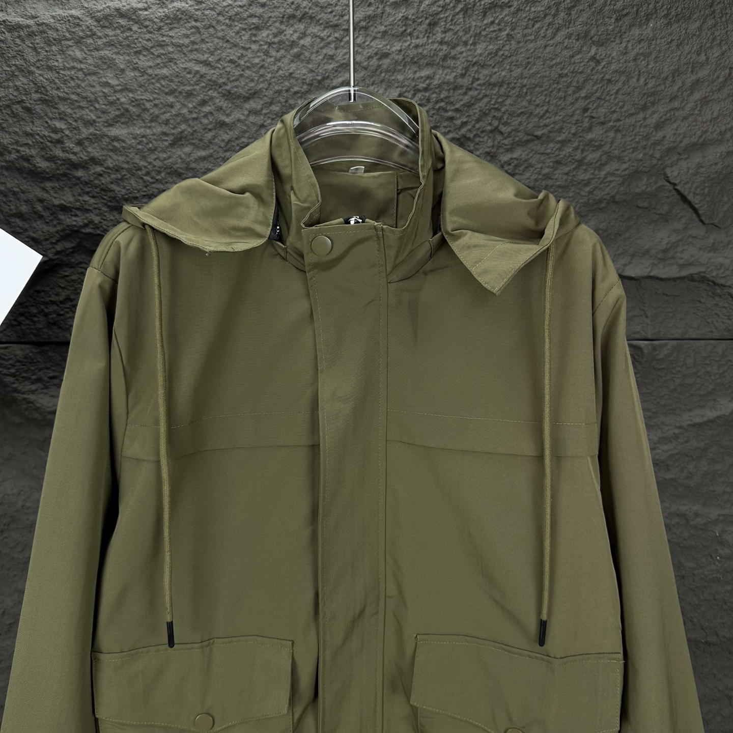 High-Quality Waterproof Jacket for Men and Women: 516 Collection - 图片 5