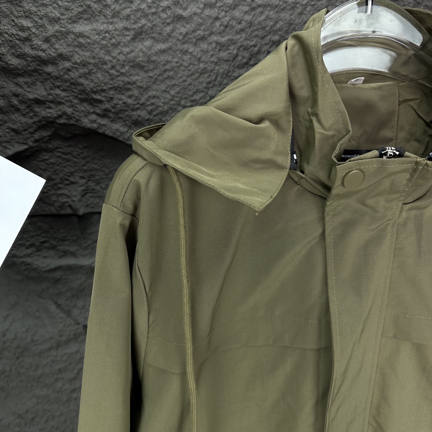 High-Quality Waterproof Jacket for Men and Women: 516 Collection - 图片 6
