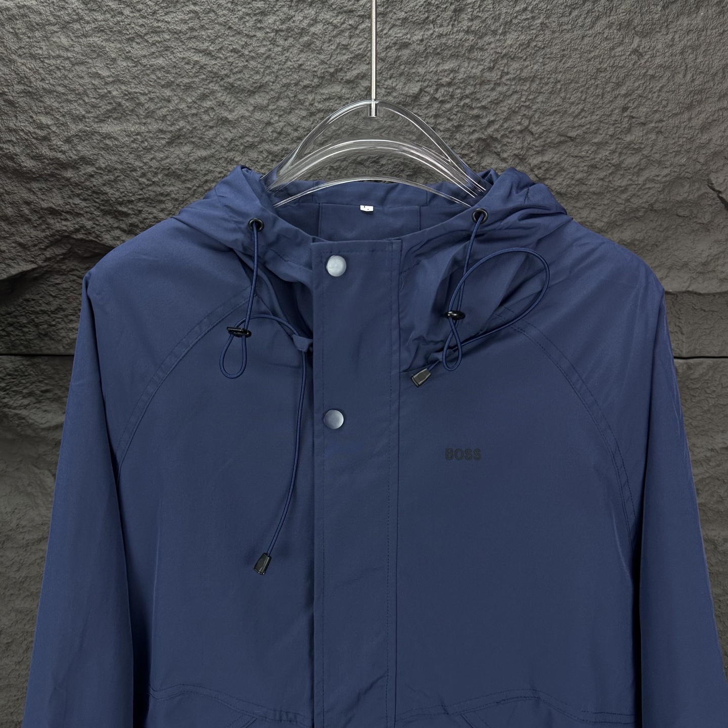 BOSS 2025 High-End Waterproof Jacket for Couples in Blue and Green - 图片 4