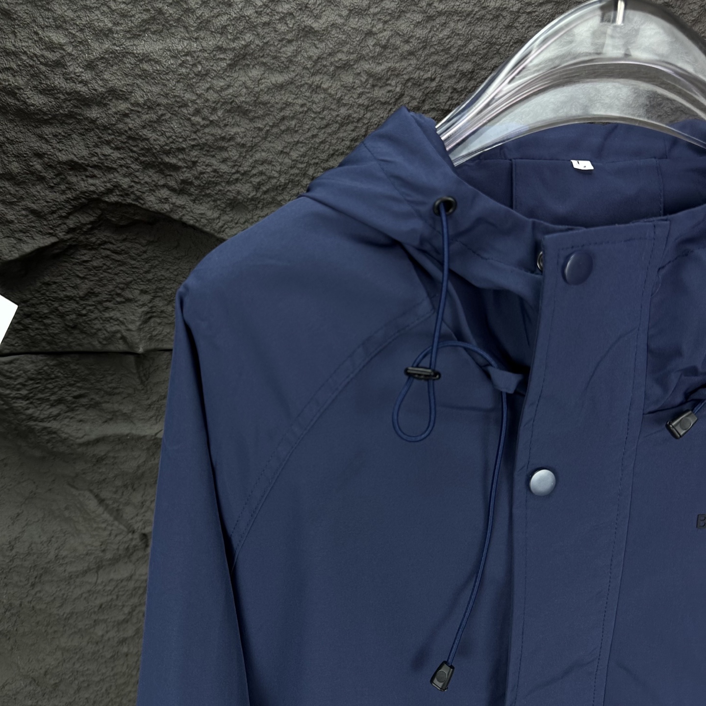 BOSS 2025 High-End Waterproof Jacket for Couples in Blue and Green - 图片 5