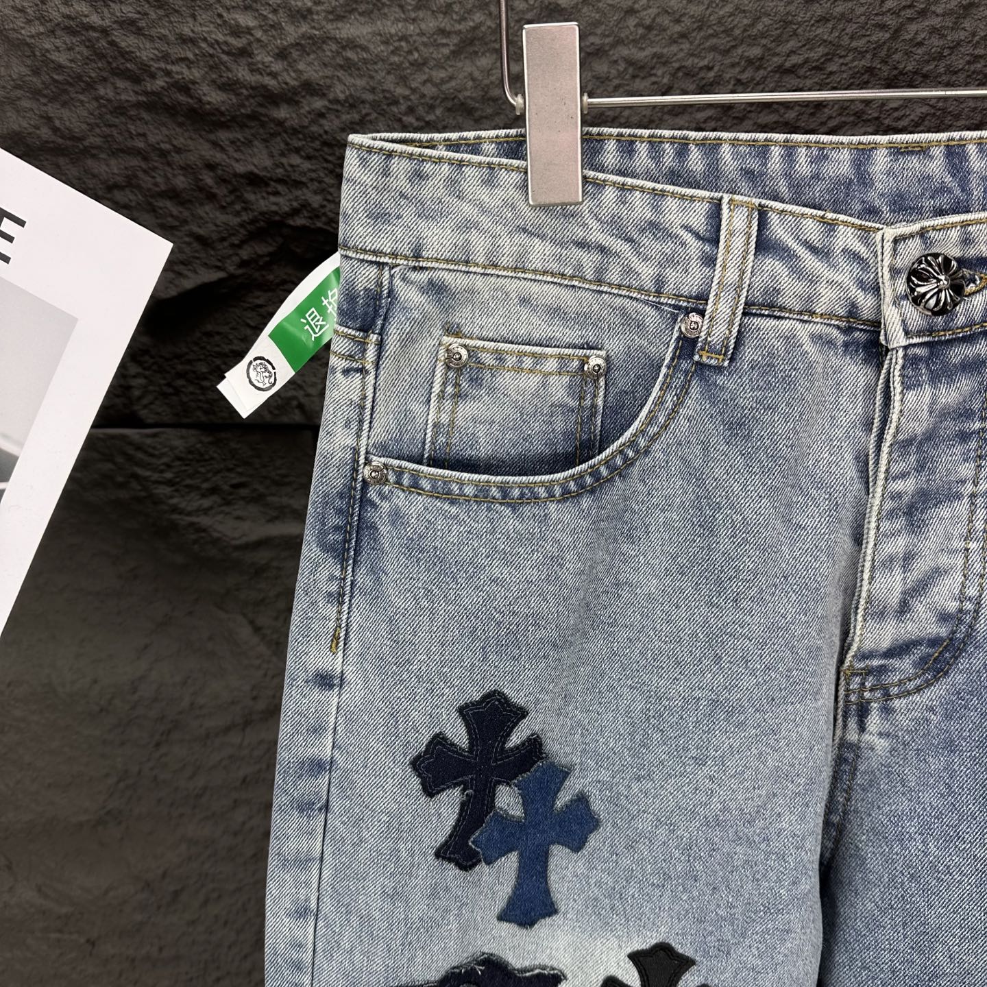 Embroidered Couples Jeans 2025: High-End Water-Washed Styles, Top Quality, Various Sizes. - 图片 4