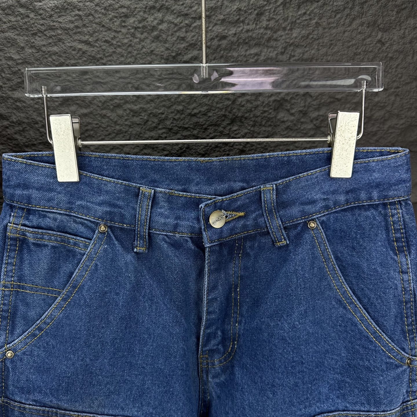 Carhart’s 2025 Heavy-Duty Poachers: High-Quality Loose Jeans for Men - 图片 3