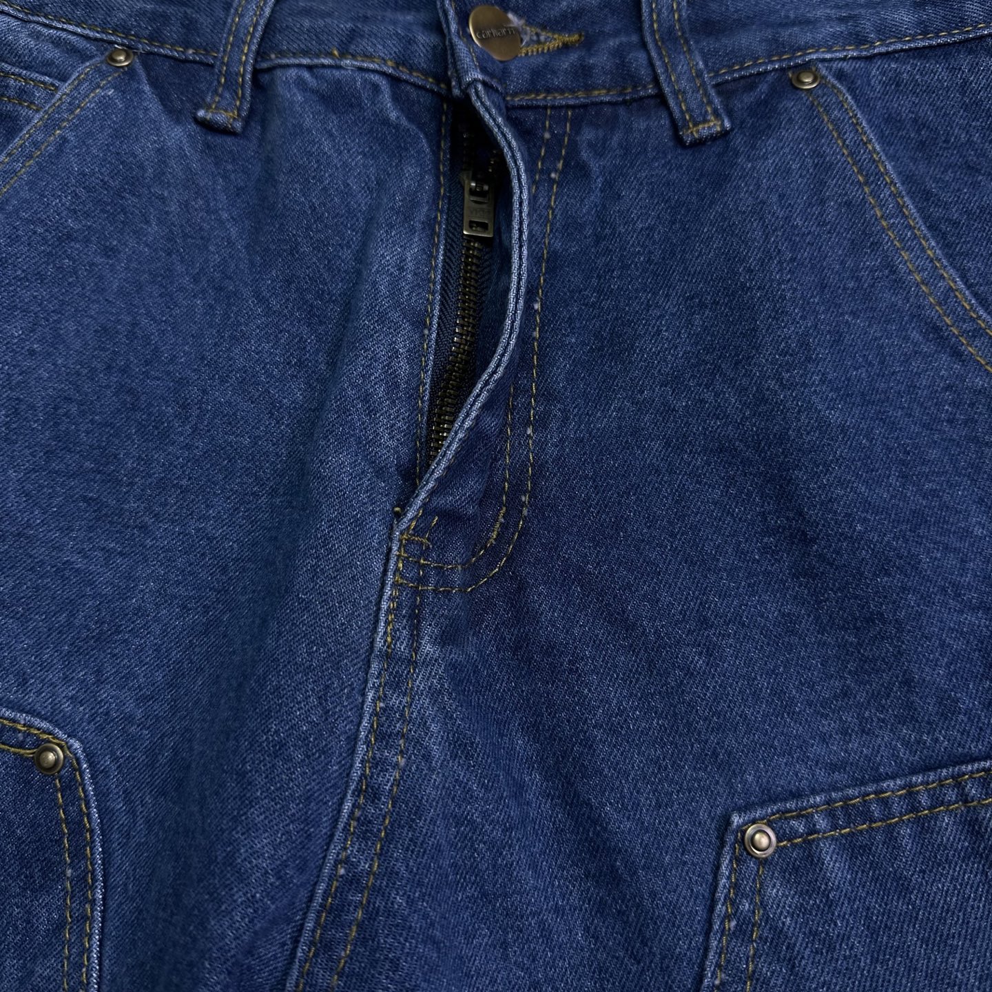 Carhart’s 2025 Heavy-Duty Poachers: High-Quality Loose Jeans for Men - 图片 7