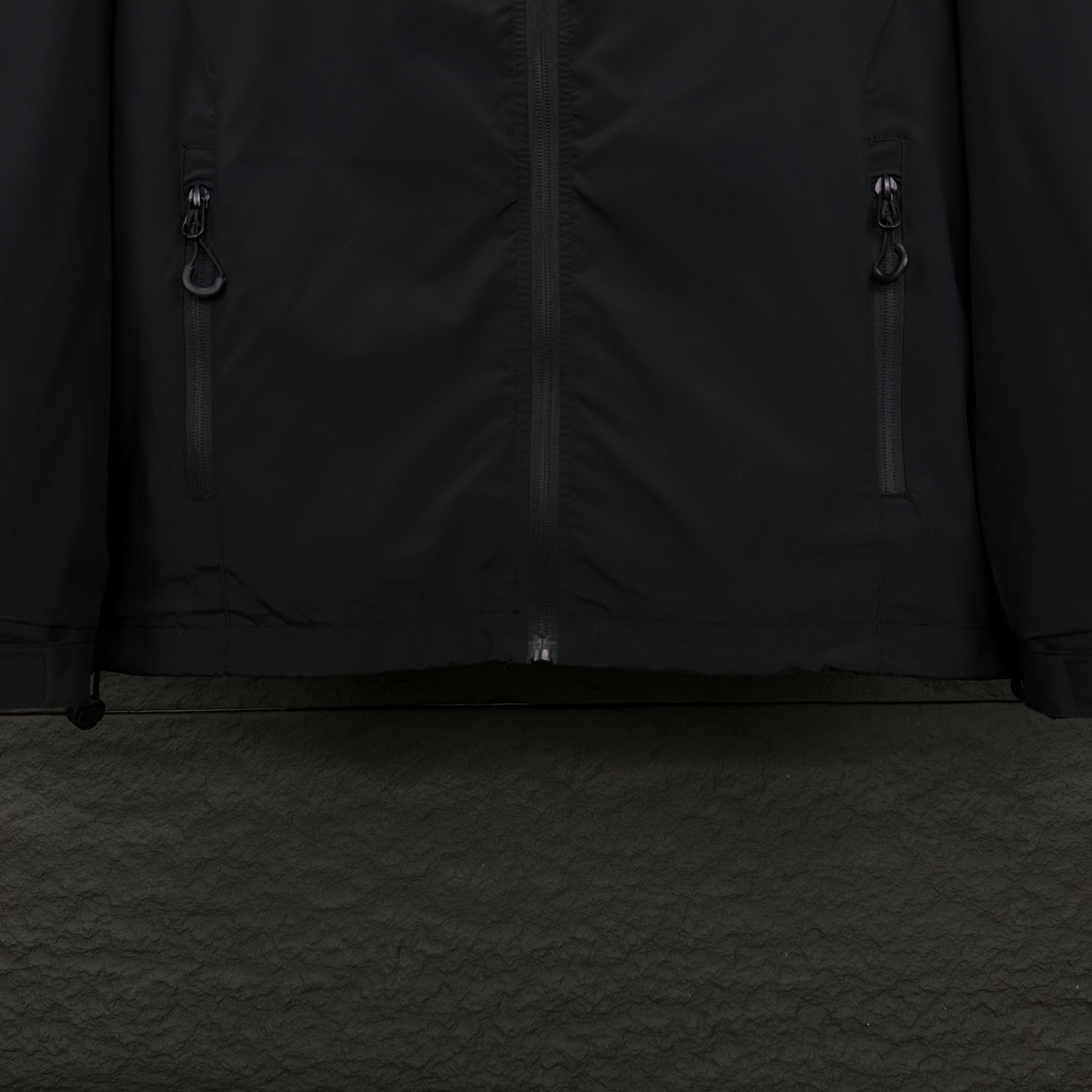 High-end Waterproof Sunscreen Jacket with Reflecting Letter Logo for Couples - 图片 8