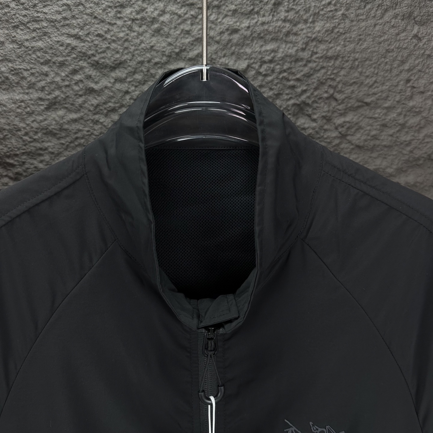 High-end Waterproof Sunscreen Jacket with 2025 Logo for Couples, Unisex, Black/White, L-4XL - 图片 3