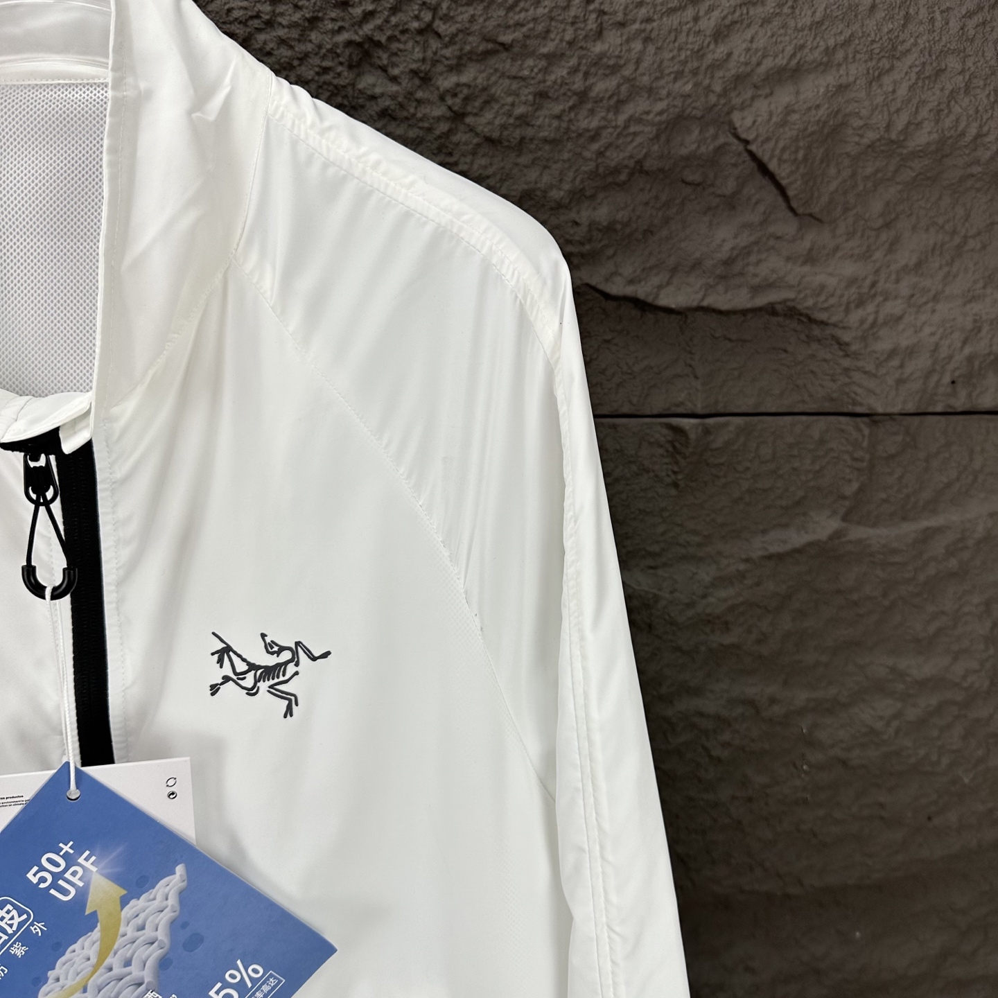 High-End Waterproof Sunscreen Jacket for 2025 with Polyester Fibre Complex - 图片 4