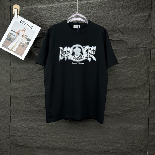 Moncler Camiseta de Manga Corta con Estampado y Logo Bordado para Parejas 16 Moncler Camiseta de Manga Corta con Estampado y Logo Bordado para Parejas