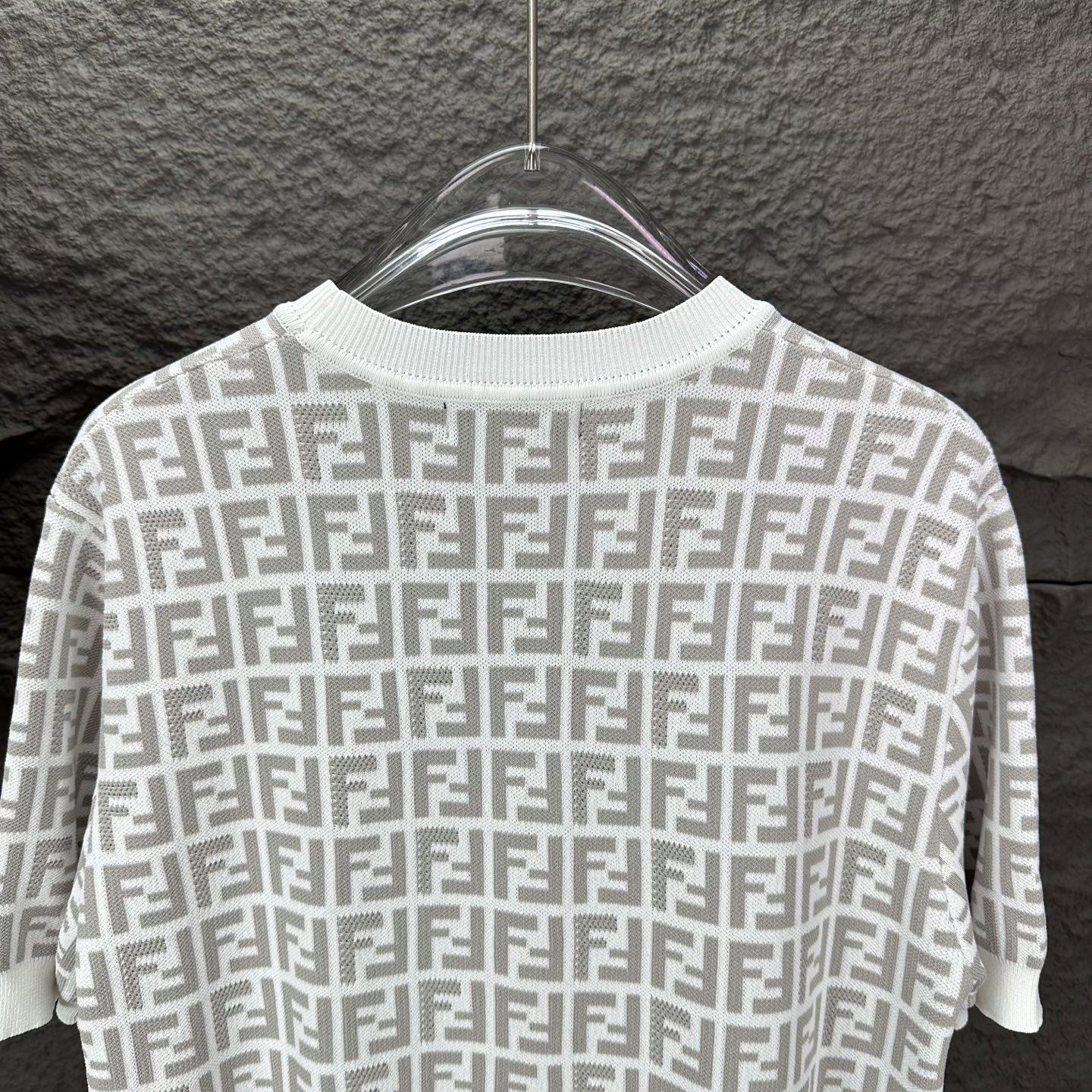 Fendi 2025 Camiseta de Punto con Logo Estampado para Parejas - Alta Calidad 10 i1745076327317 8487 0 8