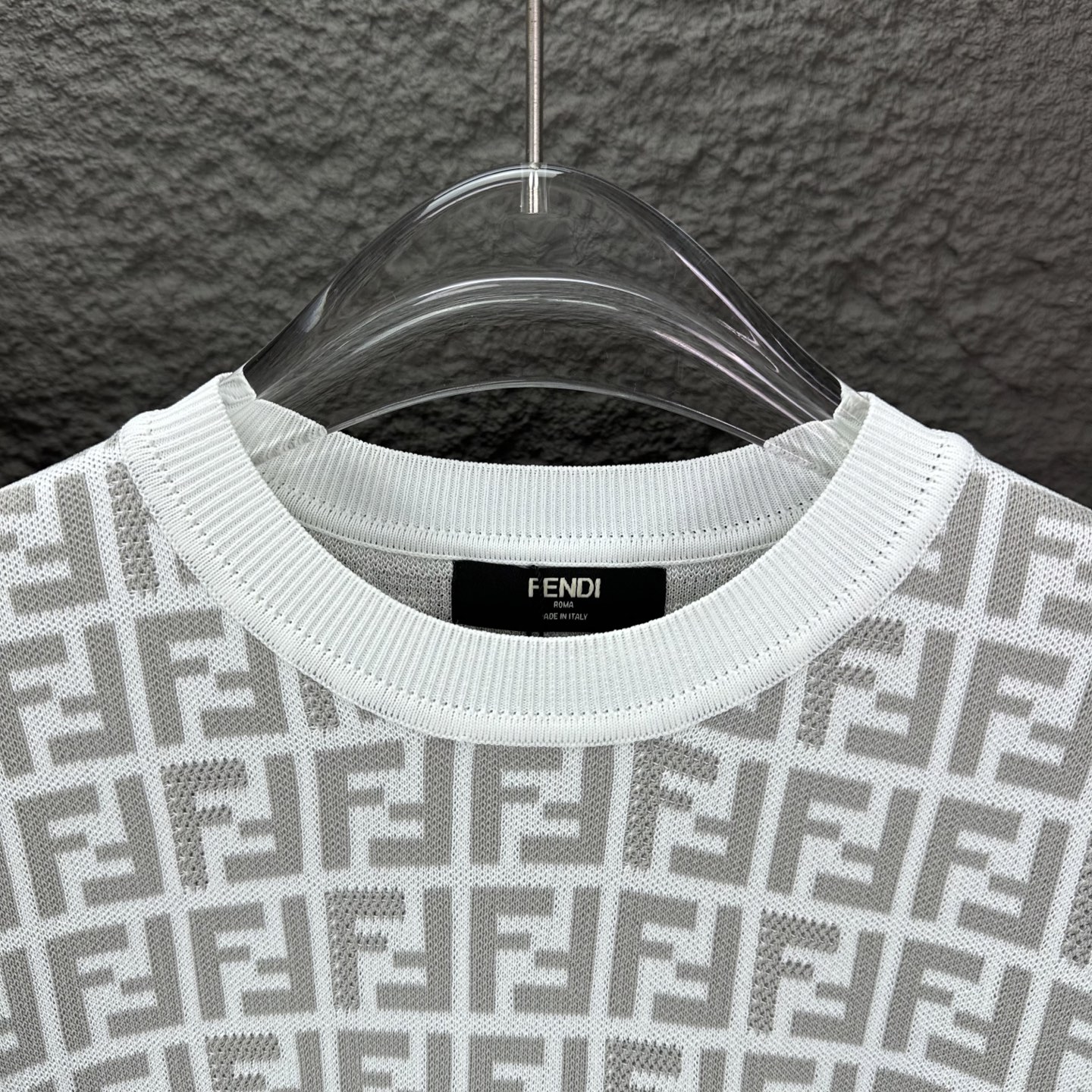 Fendi 2025 Camiseta de Punto con Logo Estampado para Parejas - Alta Calidad 4 i1745076328288 2498 0 2
