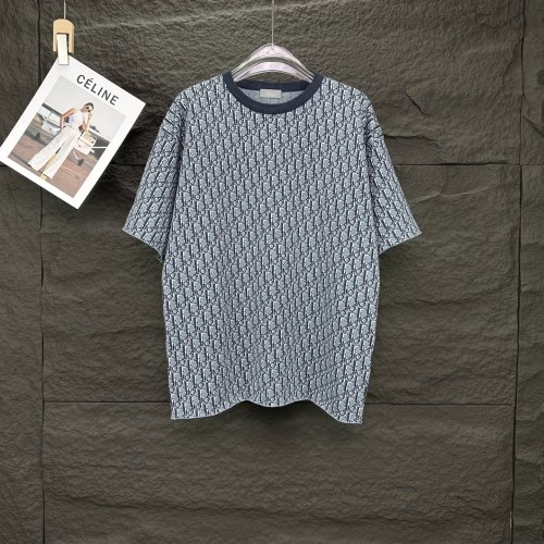 Dior Camiseta de Punto con Logo Jacquard para Parejas - Edición 2025 16 Dior Camiseta de Punto con Logo Jacquard para Parejas – Edición 2025