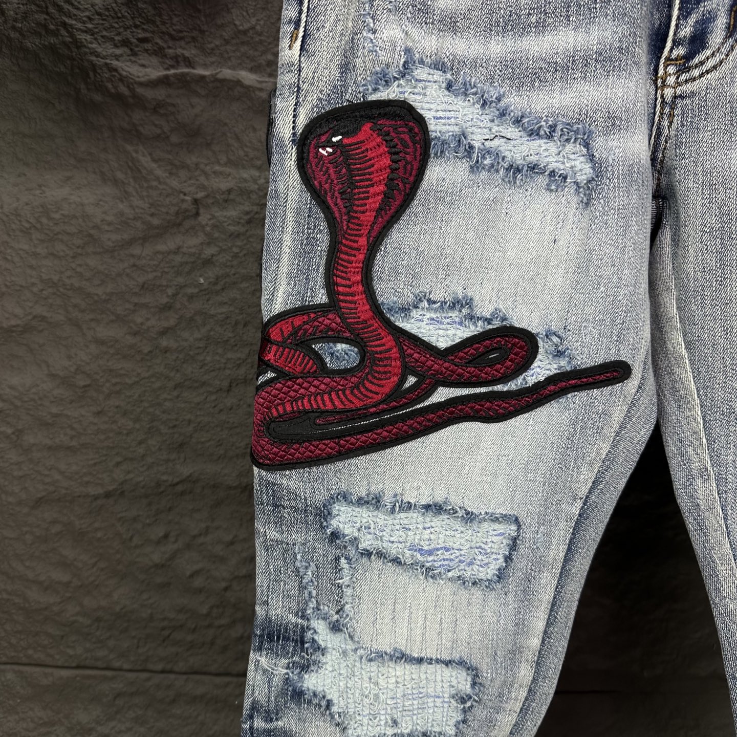 AMIRI  牛仔裤ami,服装,眼镜 7