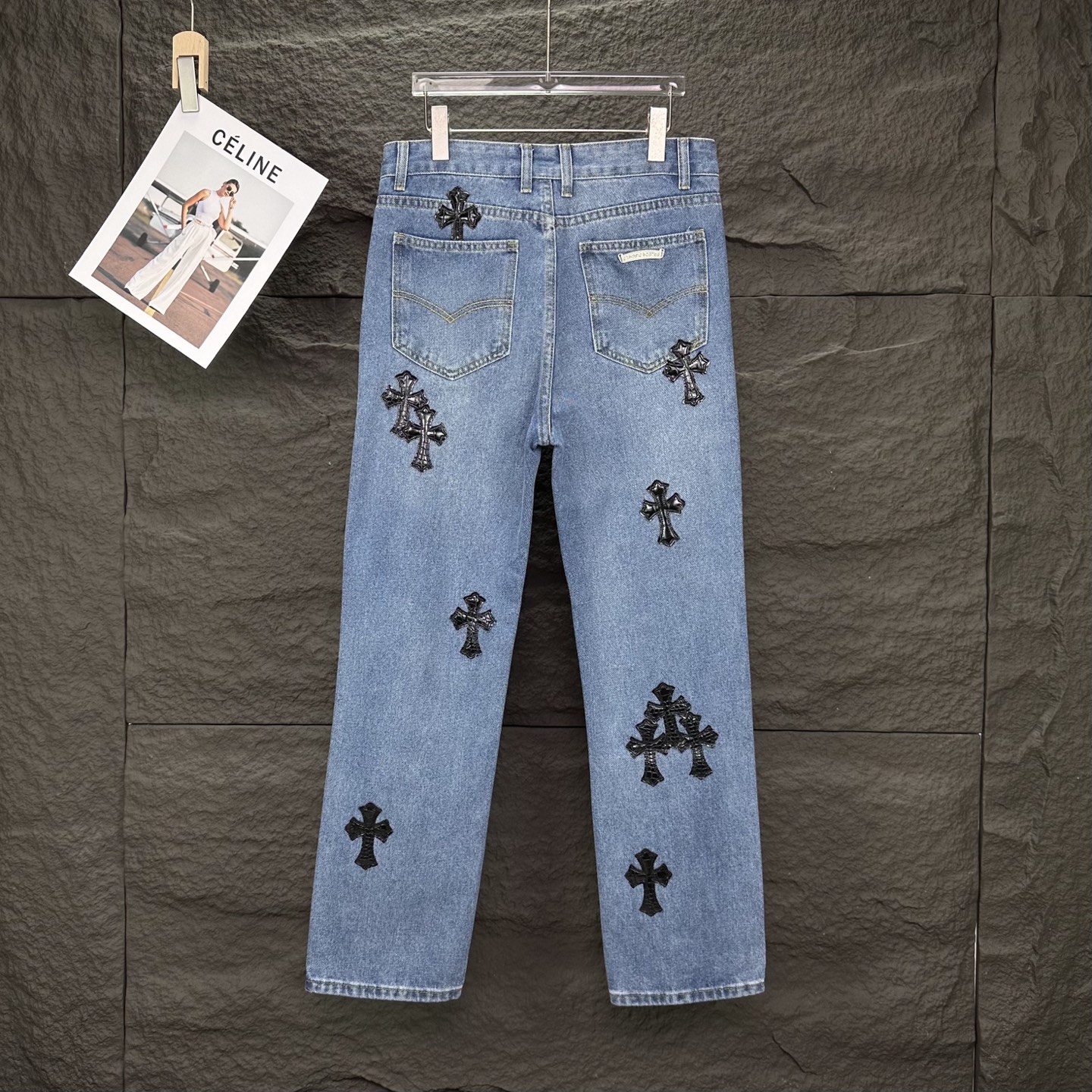 Chrome Hearts 克罗心2025新款卡通字母印花十字架拼皮 水洗宽松牛仔裤