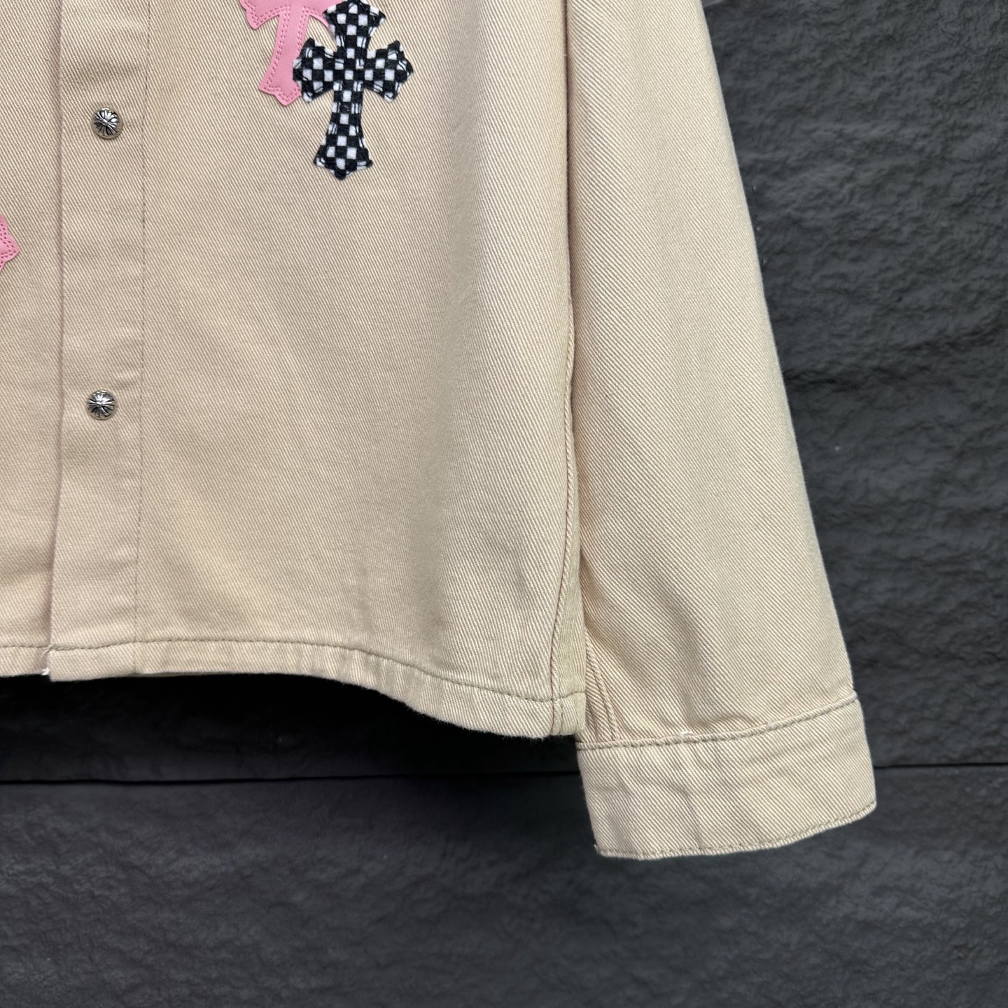 Chrome Hearts 克罗心2025新款粉皮卡其棋盘格 牛仔衬衫外套