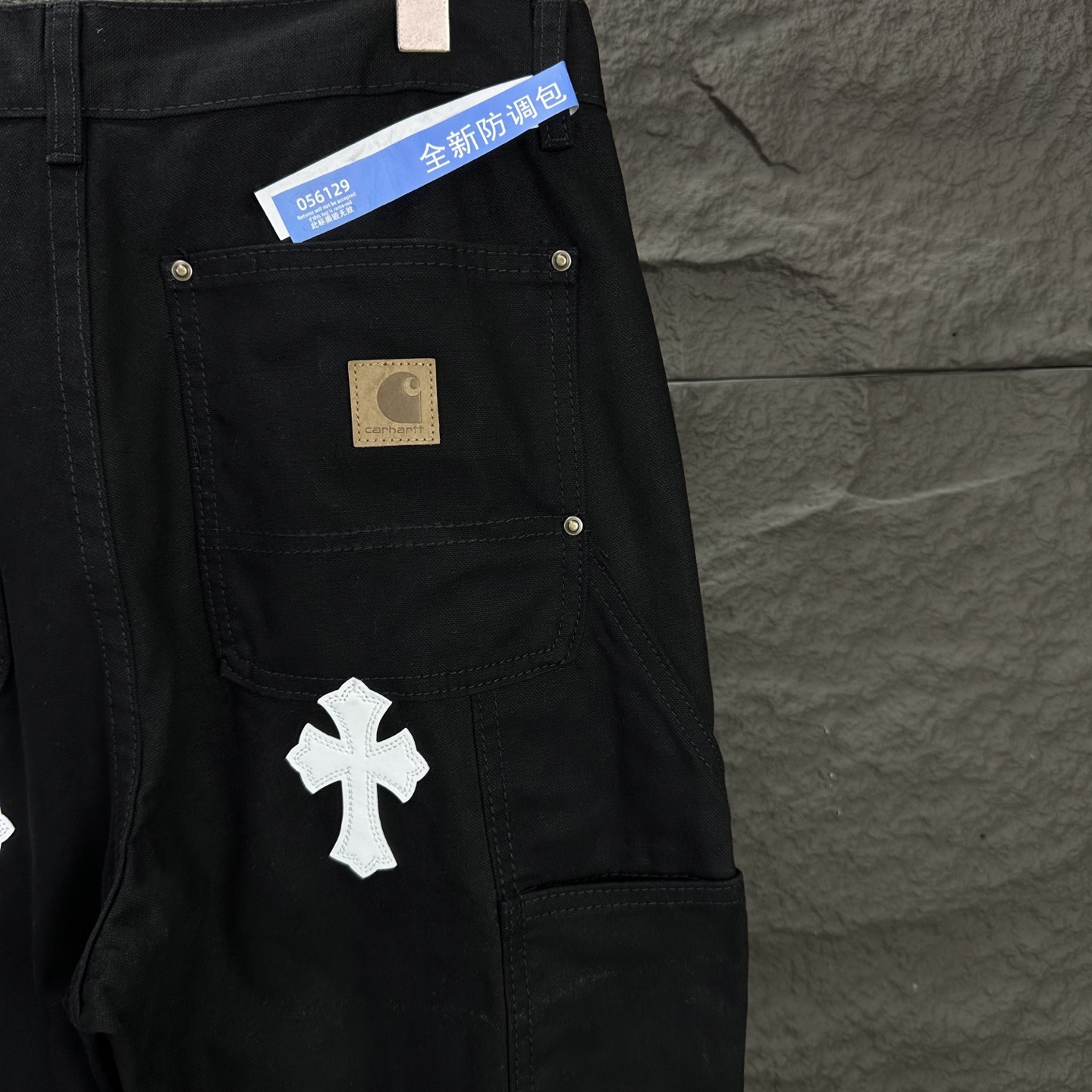 Chrome Hearts 卡哈特&克罗心联名2025新款伐木蓝白十字架拼皮 宽松水洗喇叭牛仔裤