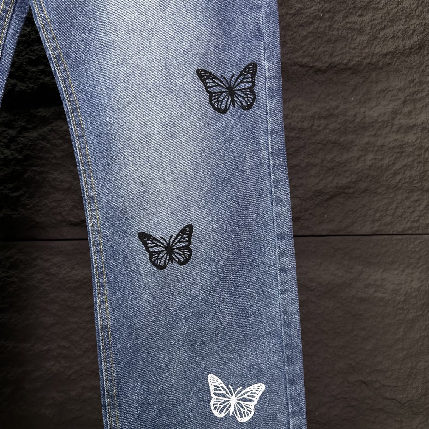 Chrome Hearts 克罗心2025新款双色蝴蝶 水洗宽松牛仔裤