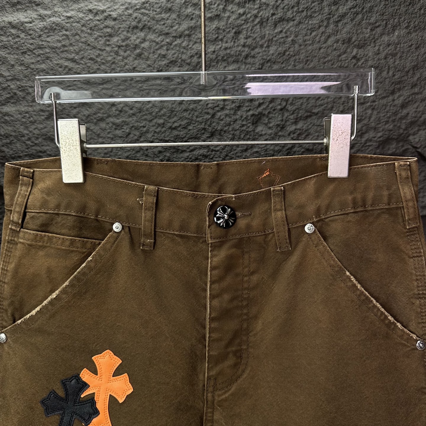 Chrome Hearts 克罗心2025新款工装伐木橙色十字架拼皮 宽松牛仔裤