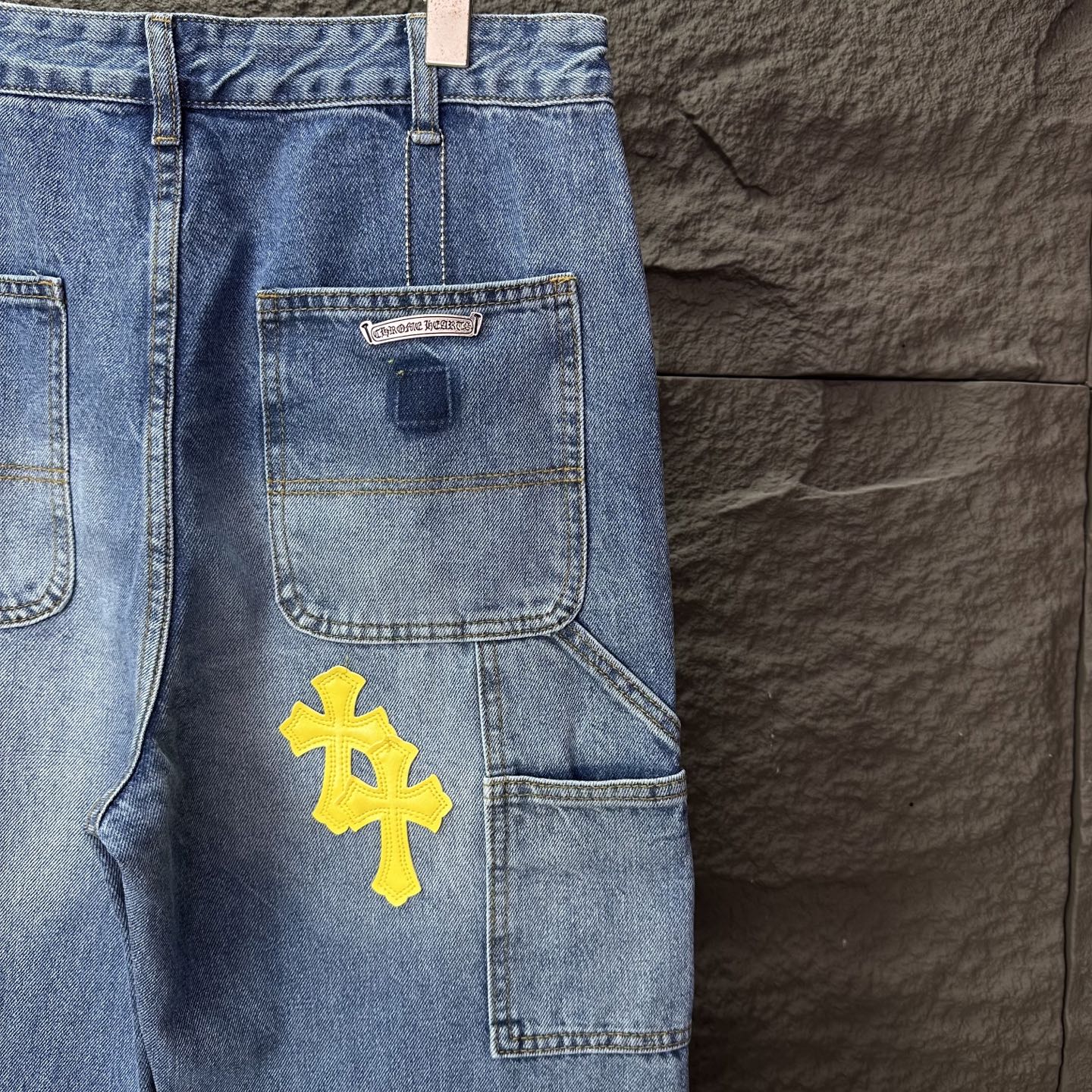 Chrome Hearts 克罗心2025新款限定伐木黄色十字架拼皮 水洗牛仔裤
