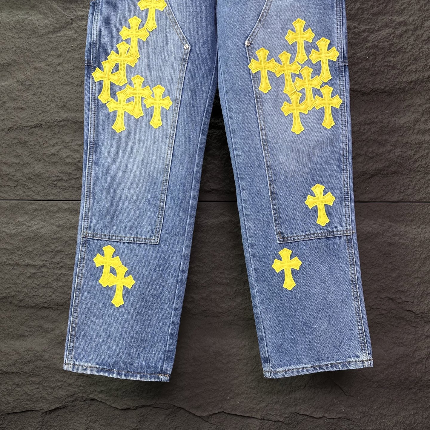 Chrome Hearts 克罗心2025新款限定伐木黄色十字架拼皮 水洗牛仔裤