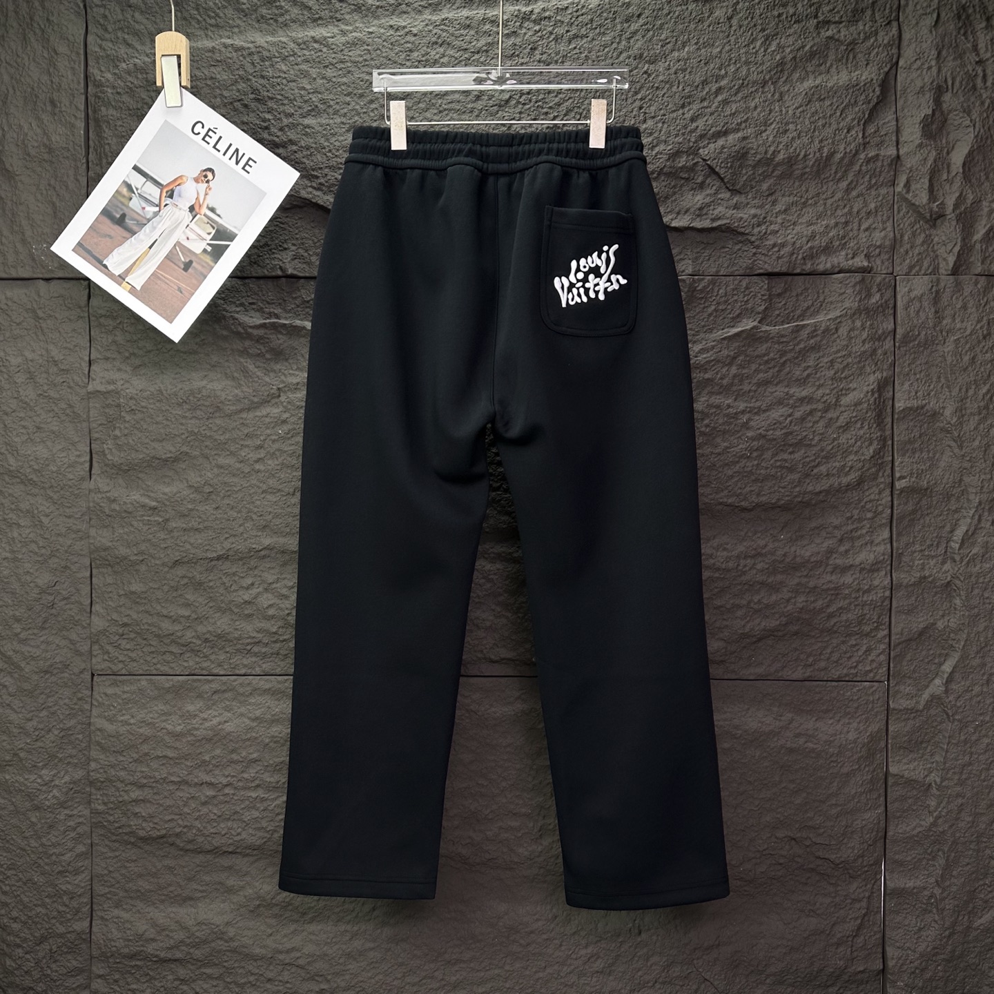 驴家2025新款刺绣字母logo情侣款宽松直筒长裤🔥高版本🔥高版本🔥原版面料 数码直喷印花工艺 网红明星