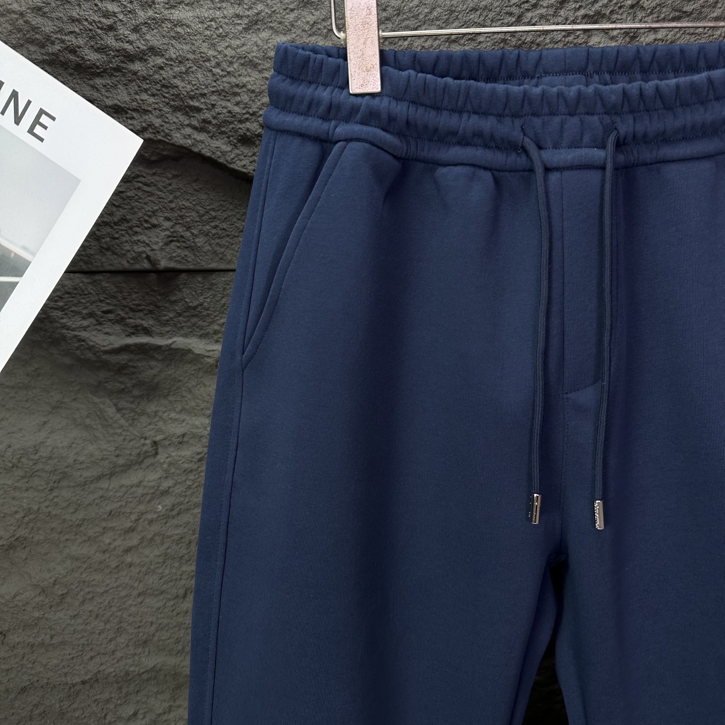 驴家2025新款刺绣字母logo情侣款宽松直筒长裤🔥高版本🔥高版本🔥原版面料 数码直喷印花工艺 网红明星