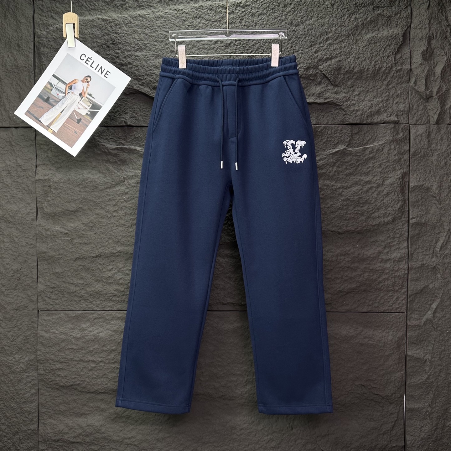 驴家2025新款刺绣字母logo情侣款宽松直筒长裤🔥高版本🔥高版本🔥原版面料 数码直喷印花工艺 网红明星