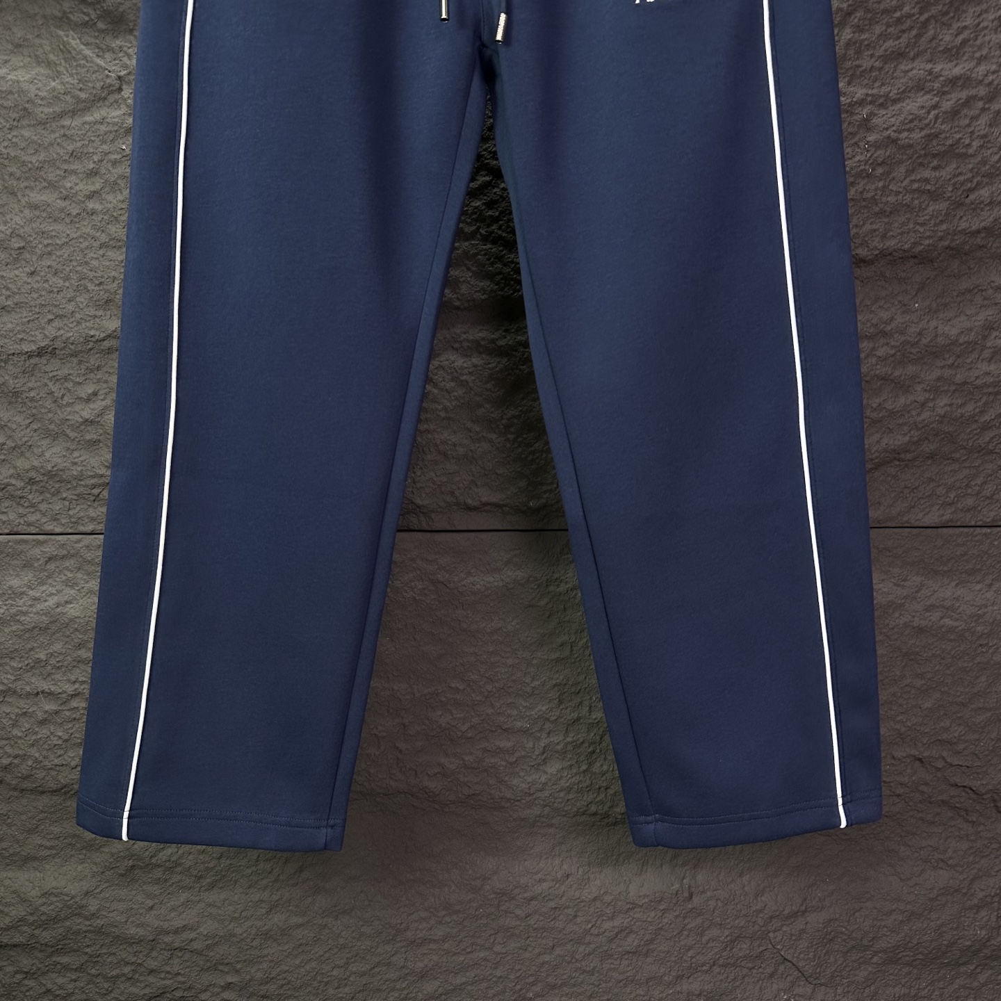 小鸟家2025新款刺绣字母logo情侣款宽松直筒长裤🔥高版本🔥高版本🔥原版面料 数码直喷印花工艺 网红明