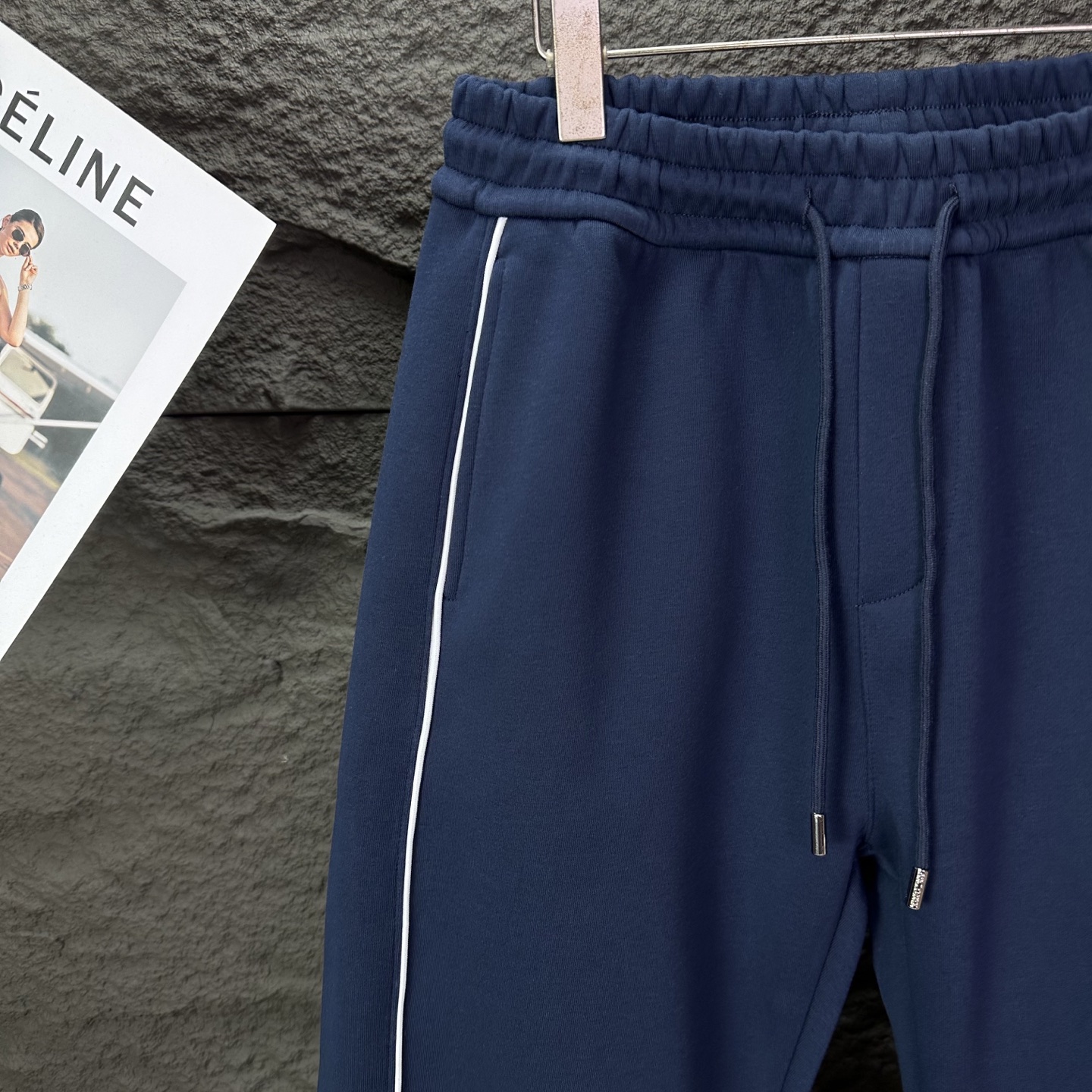 小鸟家2025新款刺绣字母logo情侣款宽松直筒长裤🔥高版本🔥高版本🔥原版面料 数码直喷印花工艺 网红明