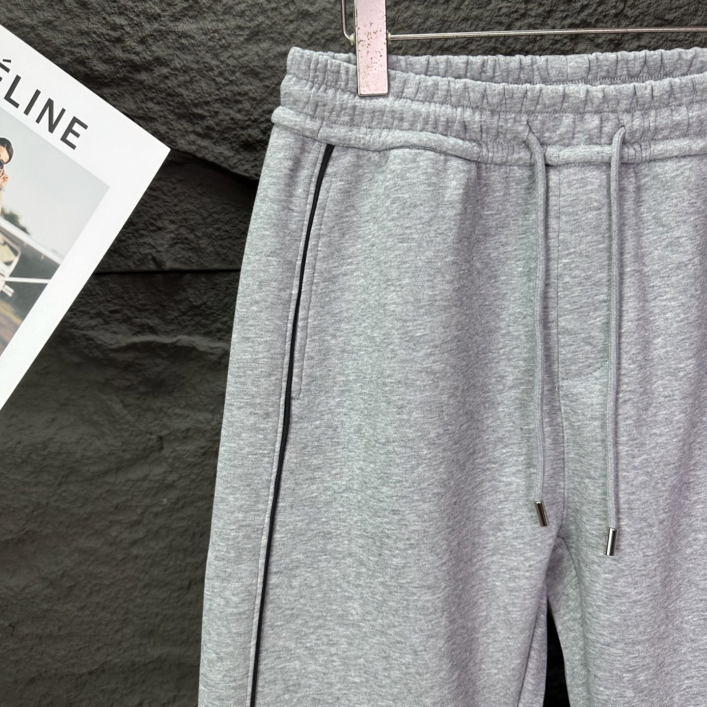 小鸟家2025新款刺绣字母logo情侣款宽松直筒长裤🔥高版本🔥高版本🔥原版面料 数码直喷印花工艺 网红明