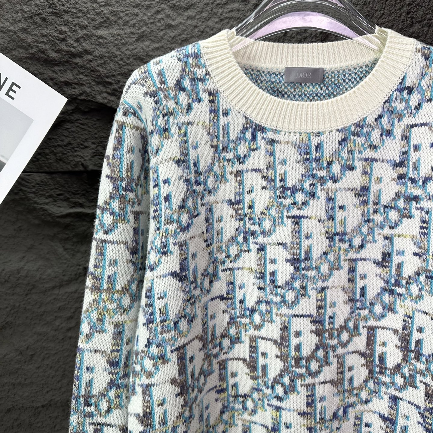 （顶级版本）迪奥2025新款提花满印logo情侣款针织圆领毛衣🔥高版本🔥高版本🔥32支羊毛混纺材质，亲肤
