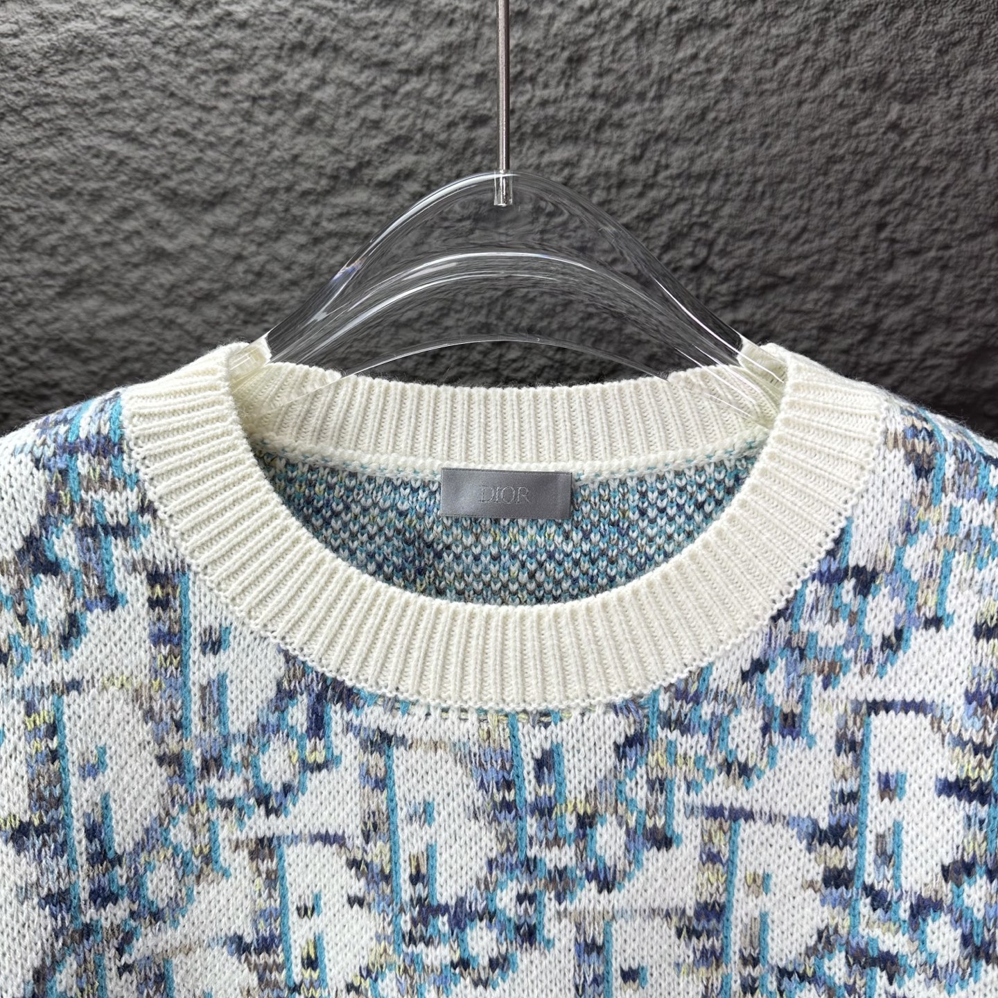 （顶级版本）迪奥2025新款提花满印logo情侣款针织圆领毛衣🔥高版本🔥高版本🔥32支羊毛混纺材质，亲肤