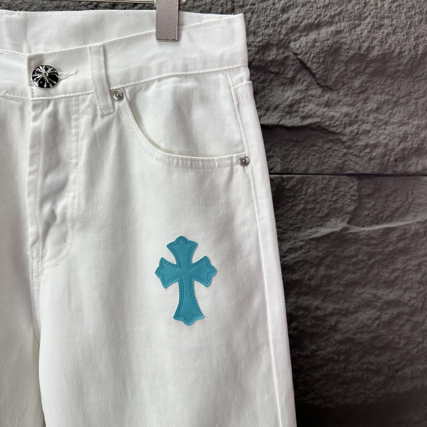 克罗心2025新款冰蓝十字架拼皮情侣款水洗宽松牛仔裤 🔥高版本🔥高版本🔥顶级天花板品质 不同水洗质感的款