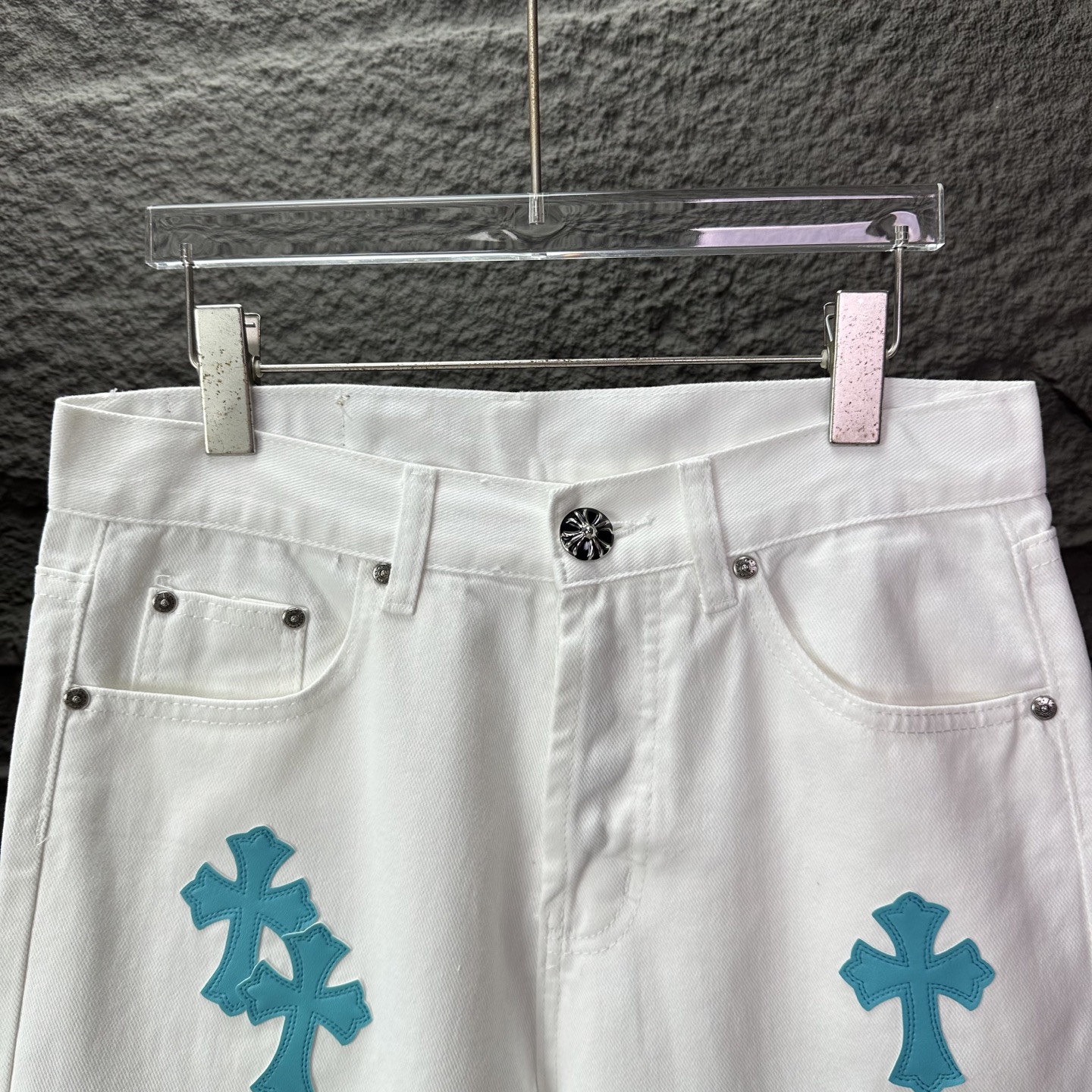 克罗心2025新款冰蓝十字架拼皮情侣款水洗宽松牛仔裤 🔥高版本🔥高版本🔥顶级天花板品质 不同水洗质感的款