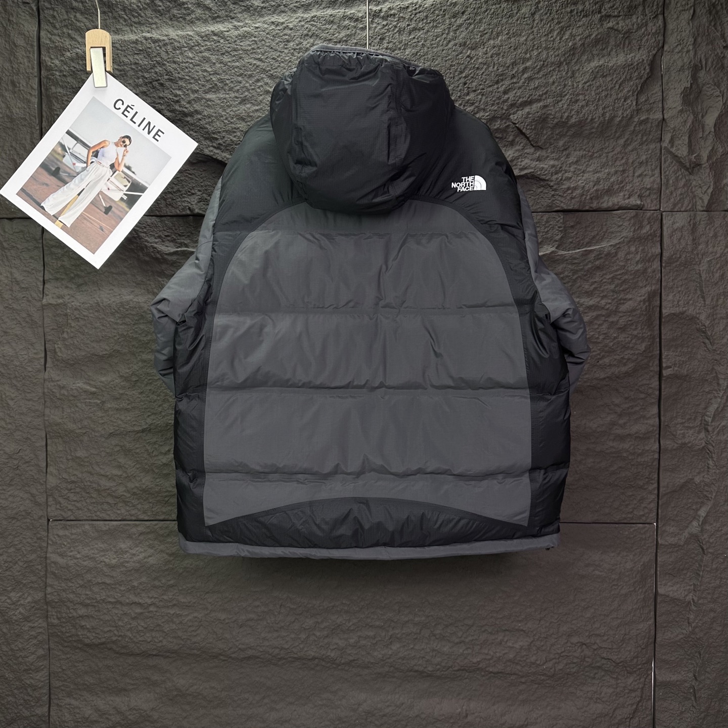 The North Face P980 刺繍ロゴ 男女兼用 フード付きダウンジャケット