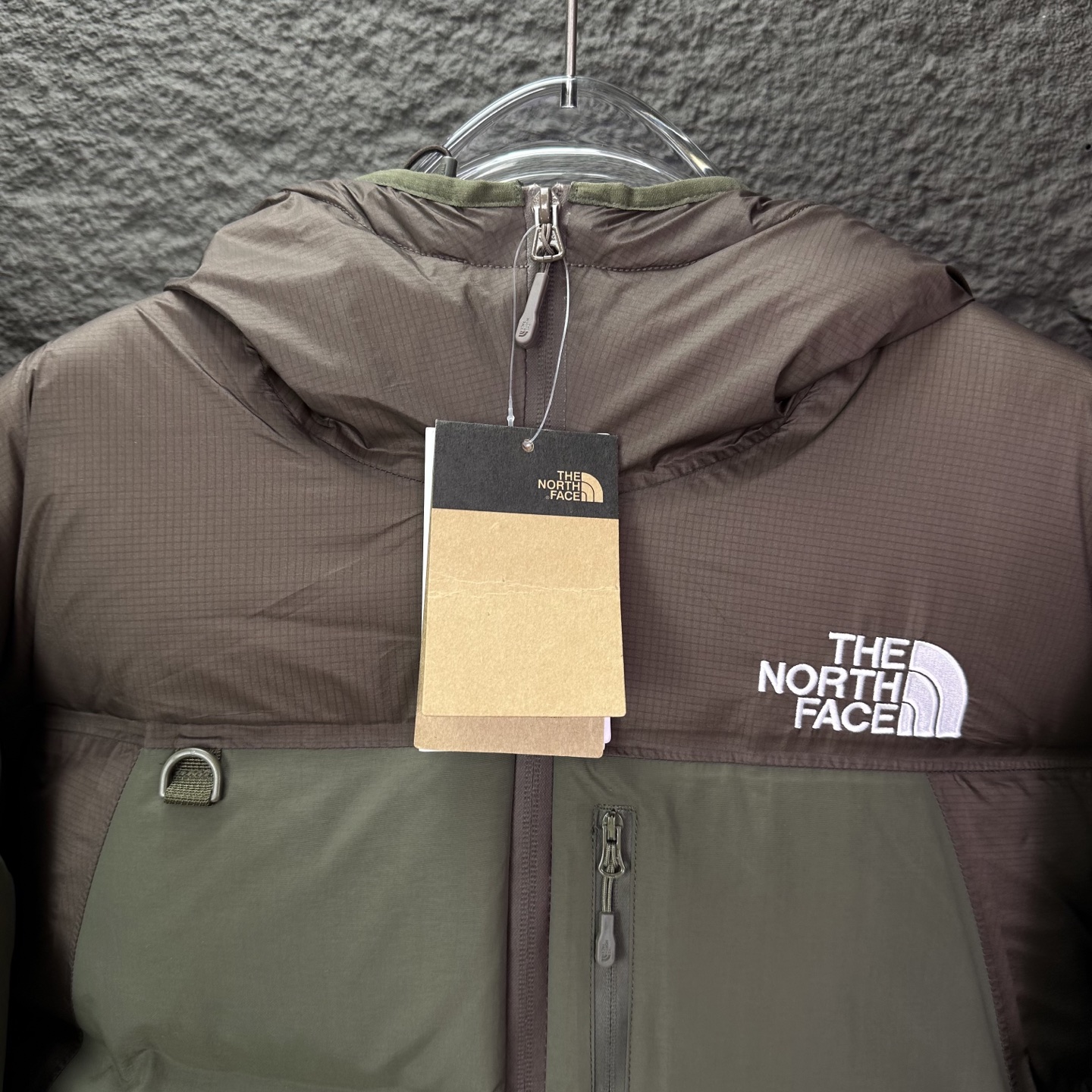 The North Face P980 カップル向け刺繍ロゴデザインのダウンジャケット