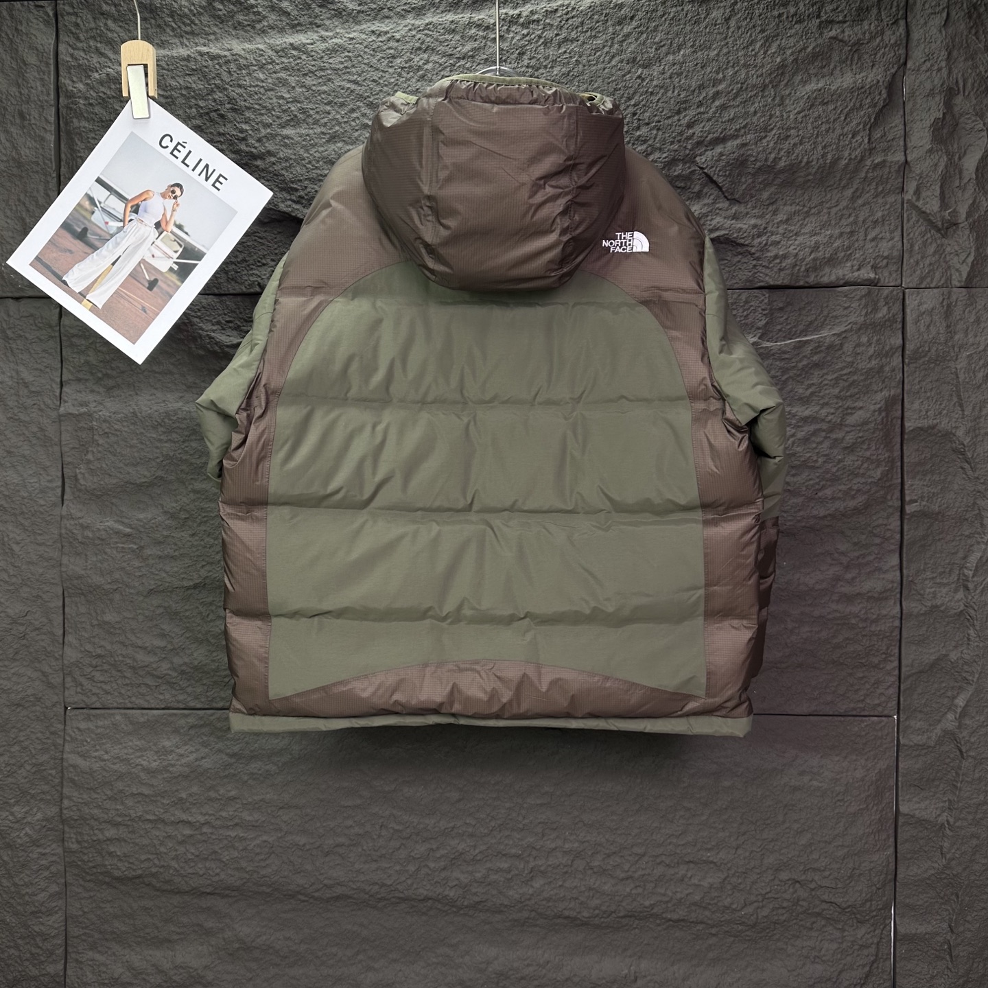 The North Face P980 カップル向け刺繍ロゴデザインのダウンジャケット