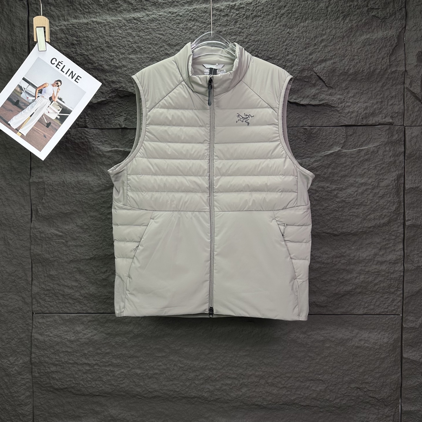 מגפת פוך נוצה Arc’teryx קלאסית לגברים ולנשים – נוחות וניידות