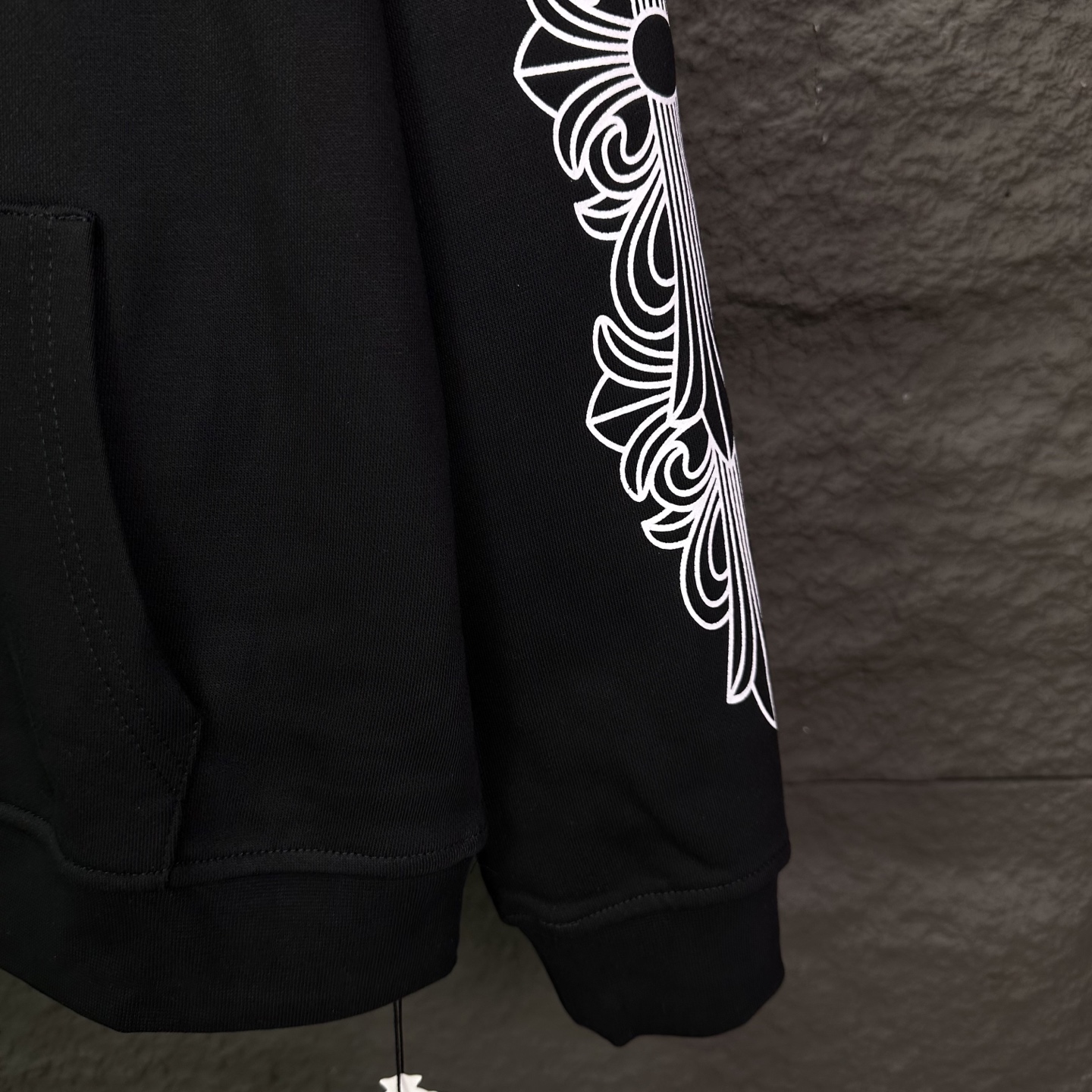 Chrome Hearts 克罗心2026新款梵文马蹄印花 连帽拉链外套