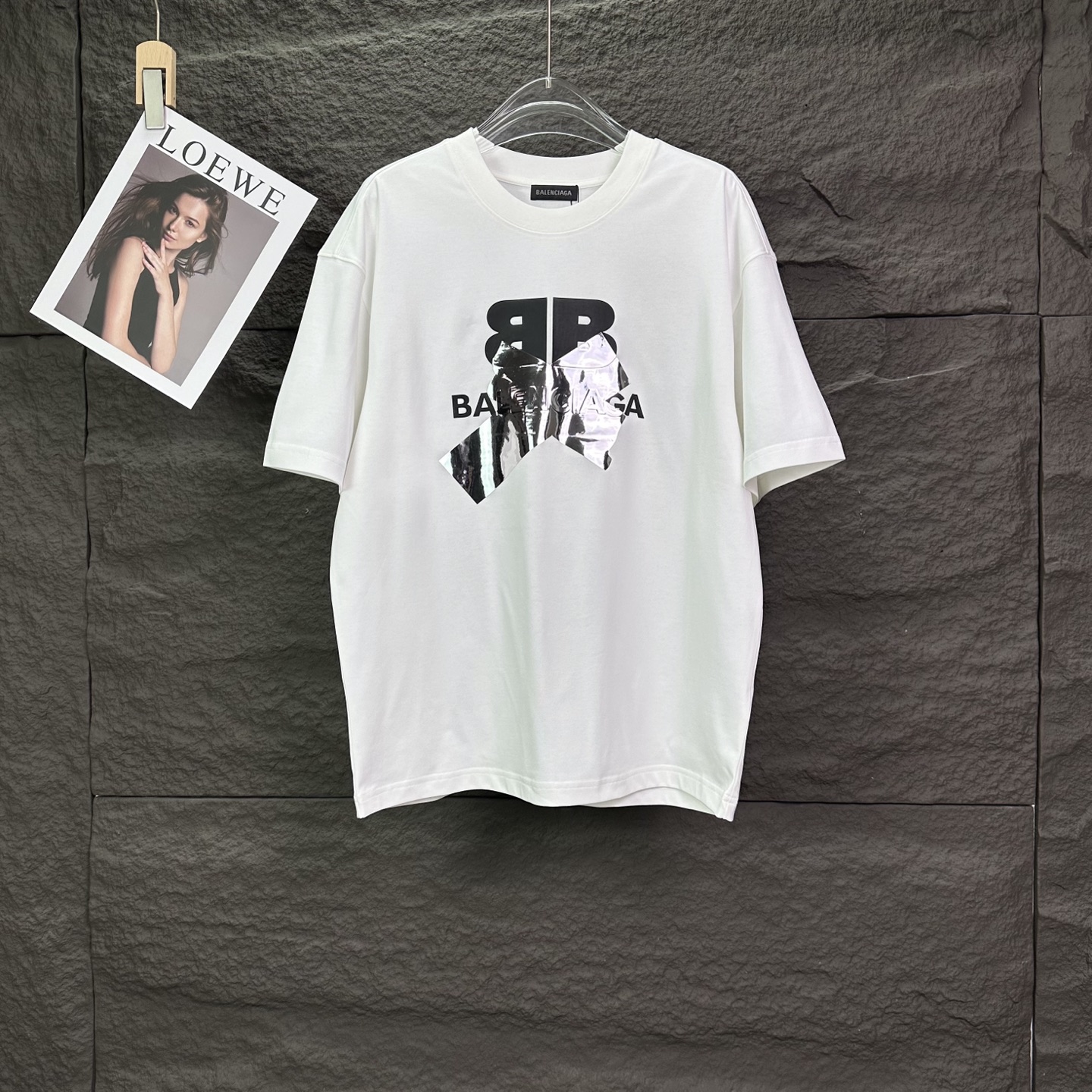 _dBN9shWd_jdDGWhAUD5nB0q5t-hurq0XWHJHkgw