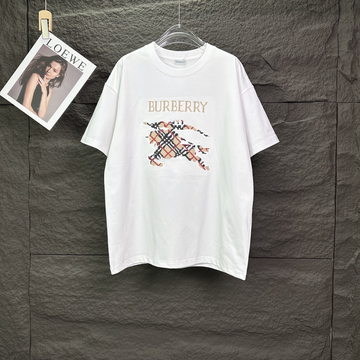 Burberry 巴宝莉2026新款刺绣 短袖T恤