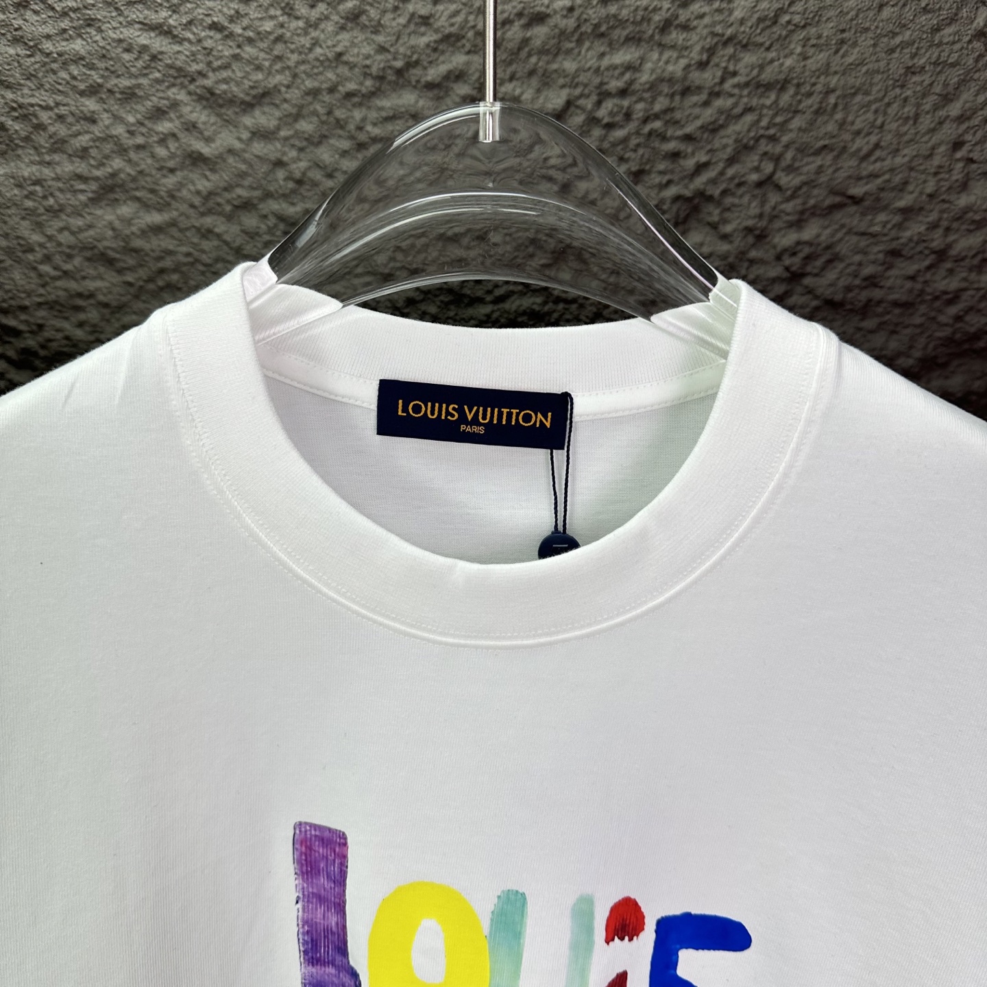 Louis Vuitton 驴家2026新款彩色字母logo 短袖T恤